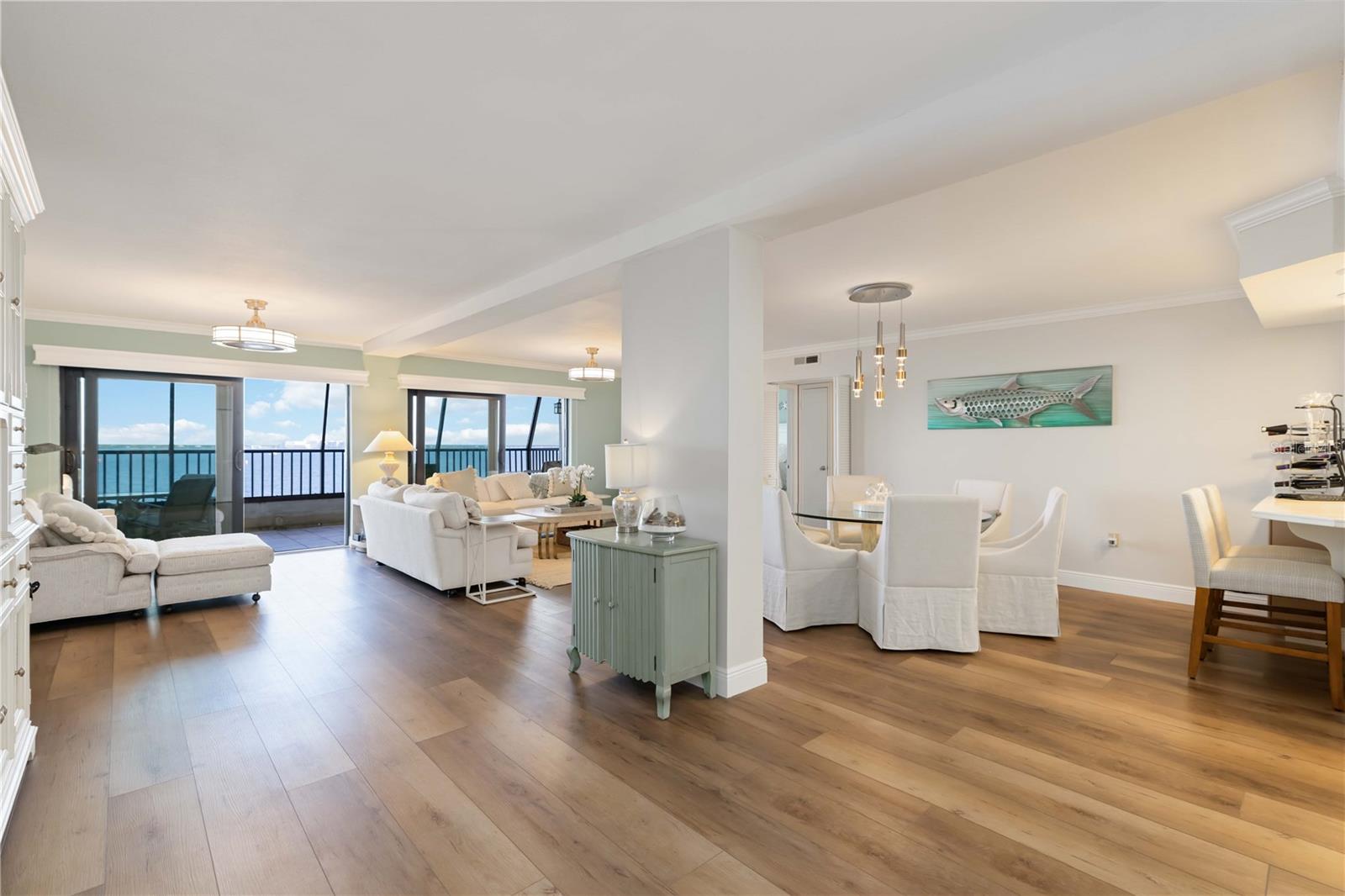 Image 10 of 55 For 1500 Park Beach Circle 6c