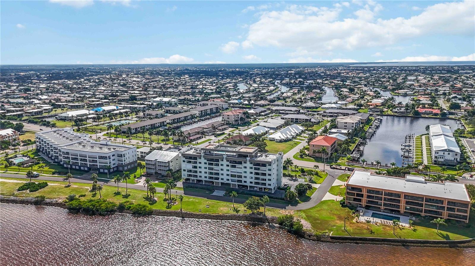 Image 3 of 55 For 1500 Park Beach Circle 6c