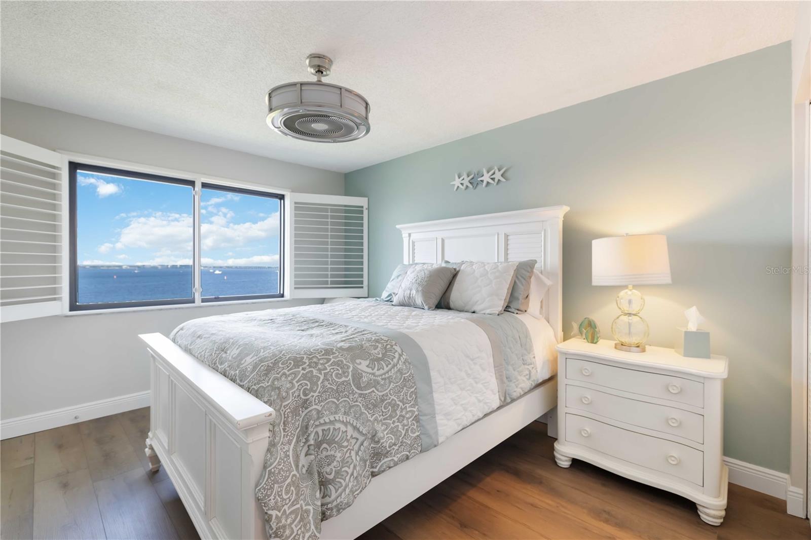 Image 30 of 55 For 1500 Park Beach Circle 6c