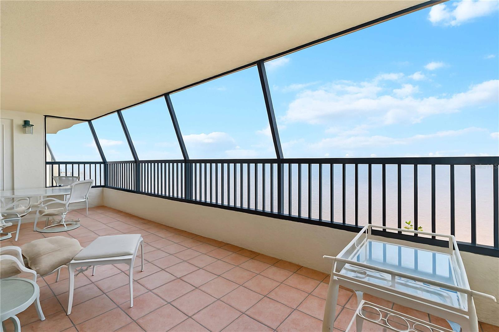 Image 38 of 55 For 1500 Park Beach Circle 6c