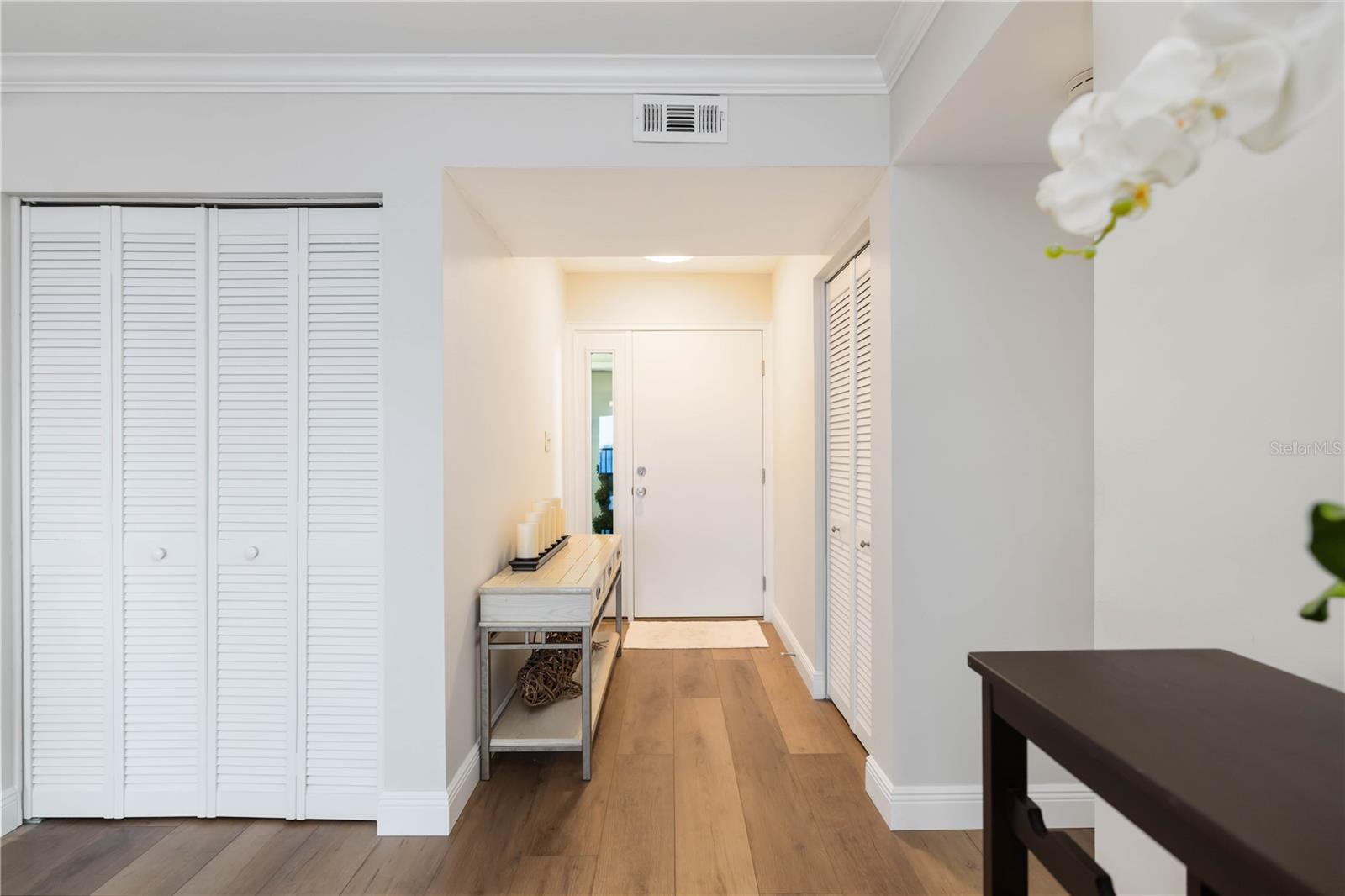 Image 7 of 55 For 1500 Park Beach Circle 6c