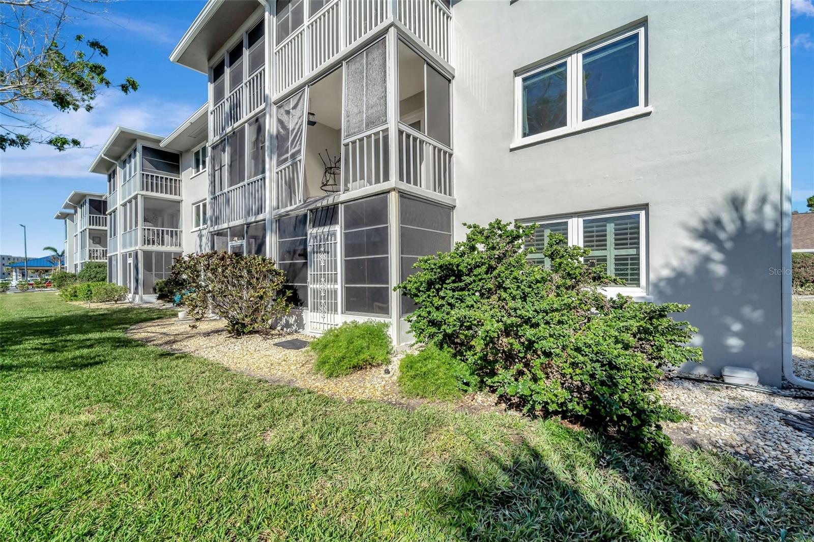 Image 29 of 30 For 649 Tamiami Trail S 107