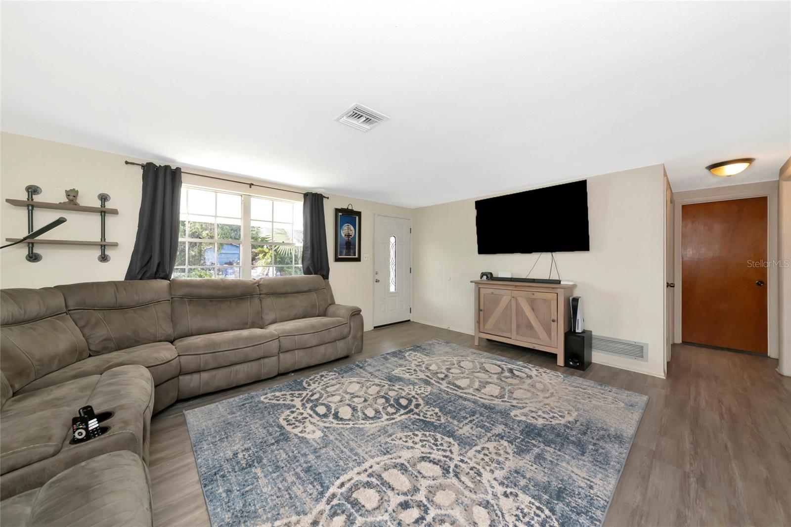 Image 5 of 44 For 4221 Alna Way