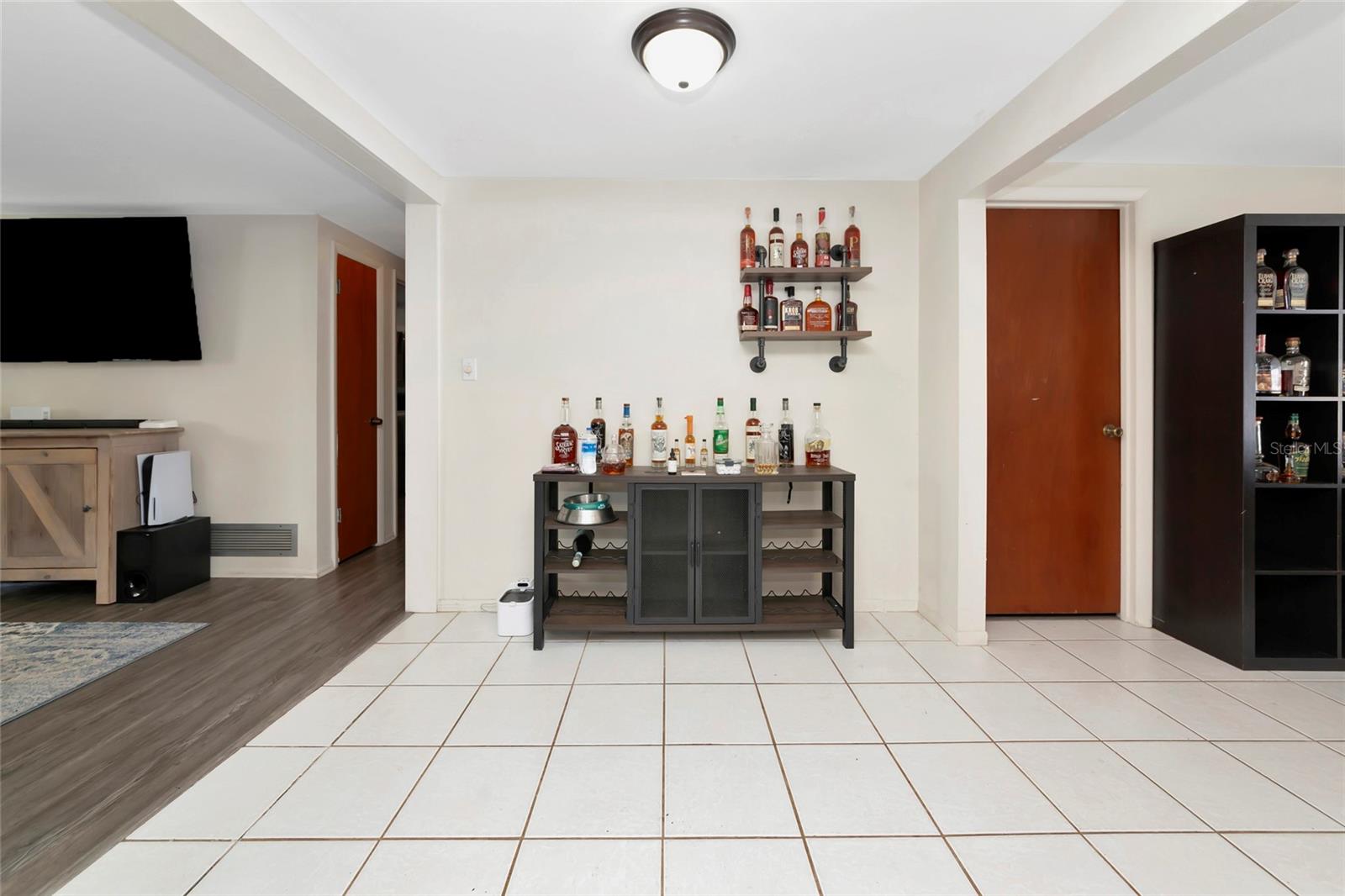 Image 8 of 44 For 4221 Alna Way