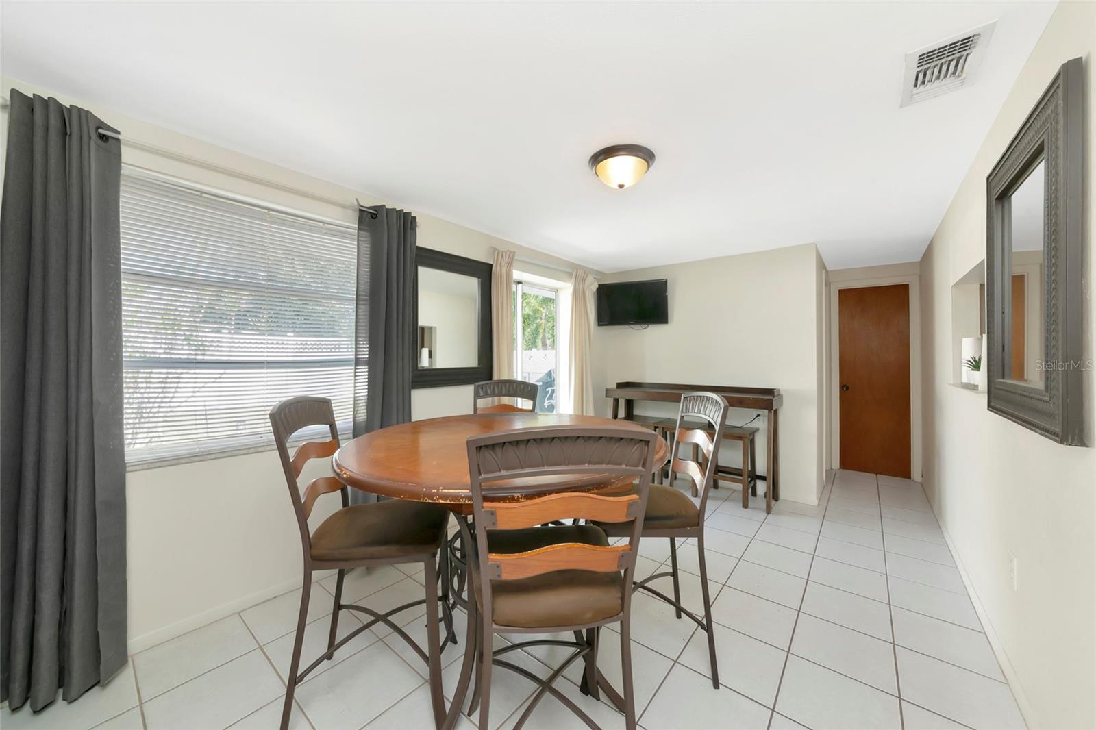 Image 9 of 44 For 4221 Alna Way