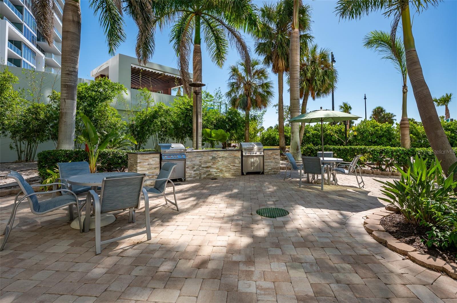 Image 28 of 34 For 1111 Gulfstream Avenue 16f