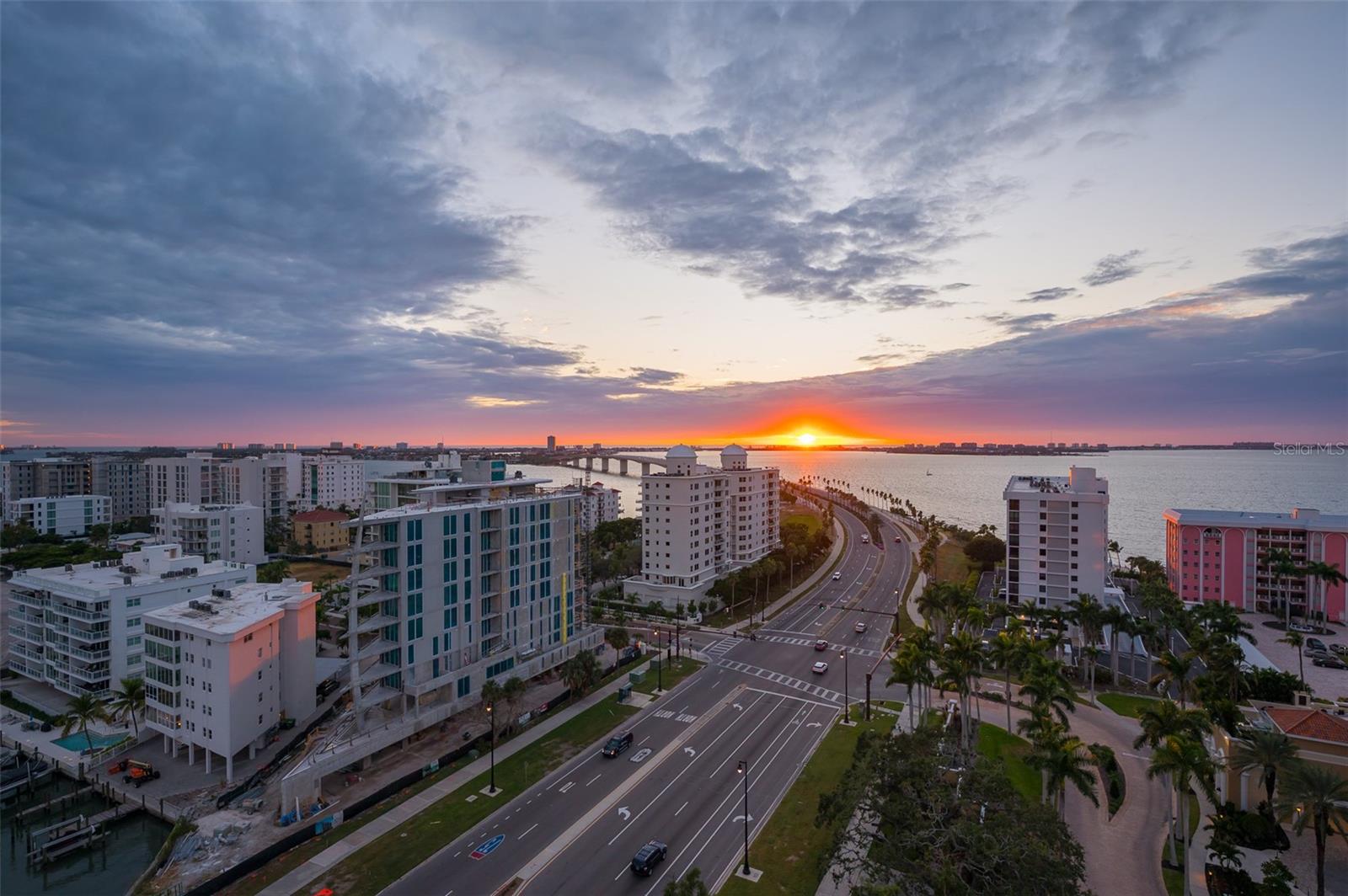 Image 29 of 34 For 1111 Gulfstream Avenue 16f