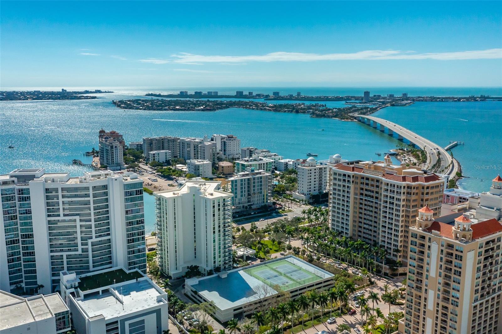 Image 33 of 34 For 1111 Gulfstream Avenue 16f