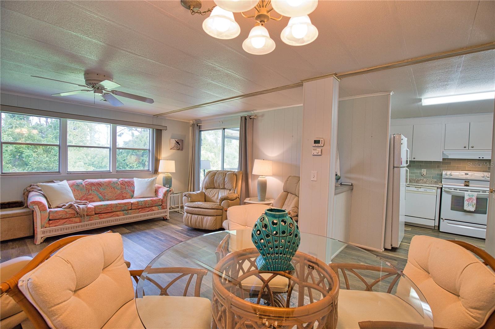 Image 14 of 35 For 236 Fiji Circle