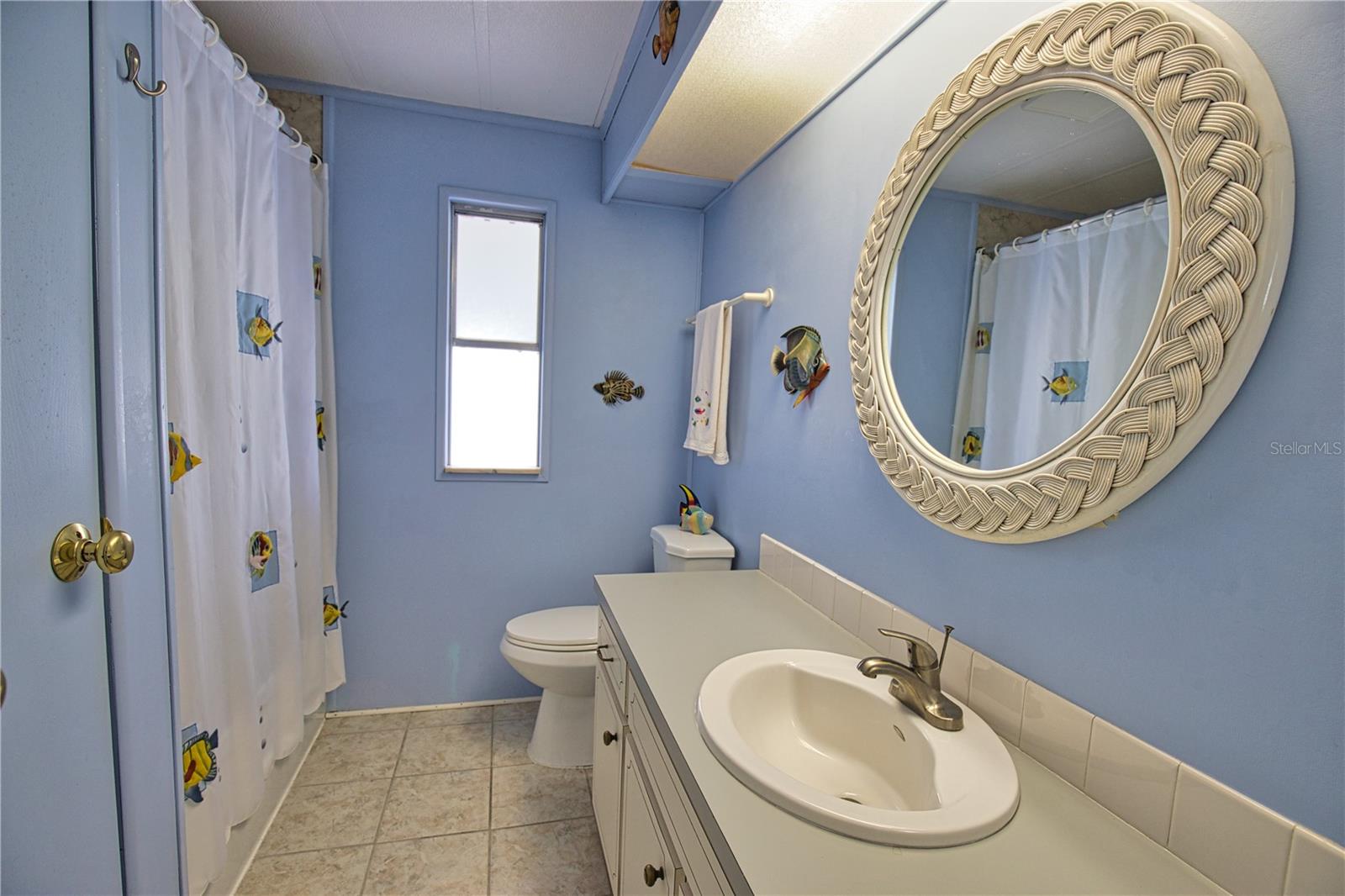 Image 18 of 35 For 236 Fiji Circle