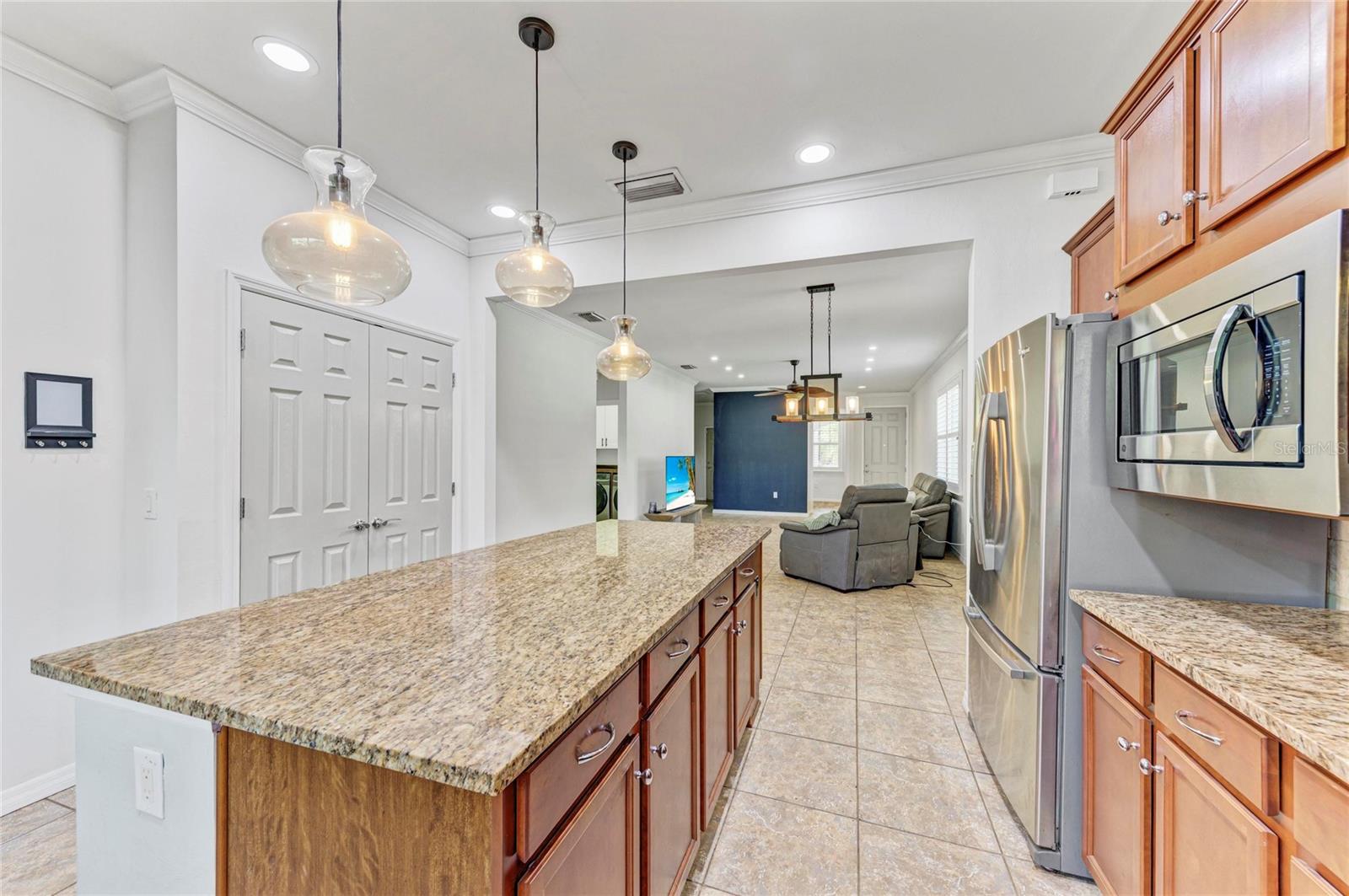 Image 23 of 60 For 19066 Mangieri Street