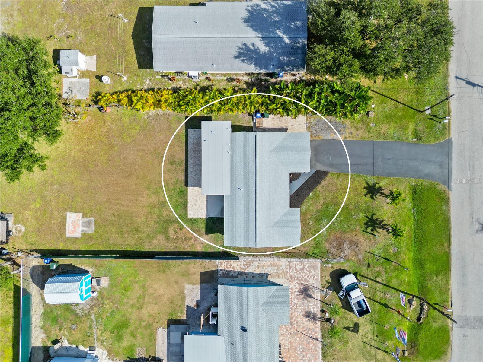 Image 25 of 30 For 180 Horton Avenue