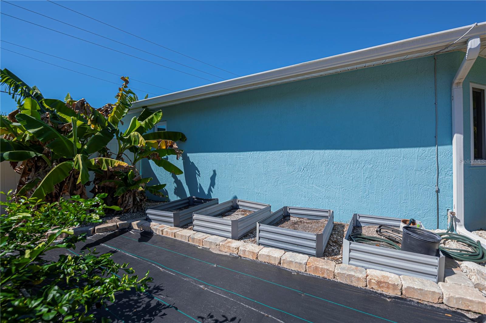 Image 53 of 72 For 730 Treasure Road