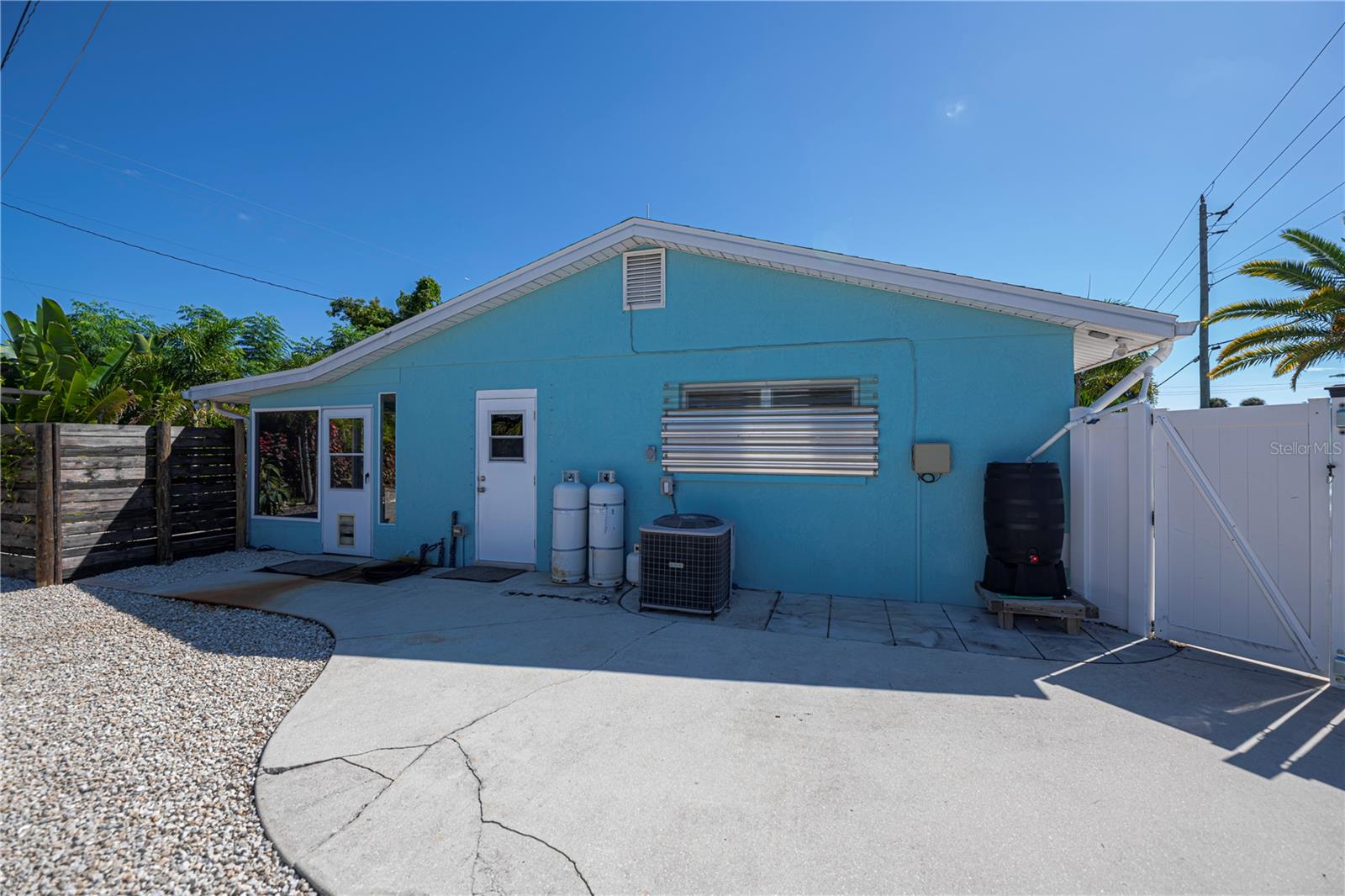 Image 58 of 72 For 730 Treasure Road