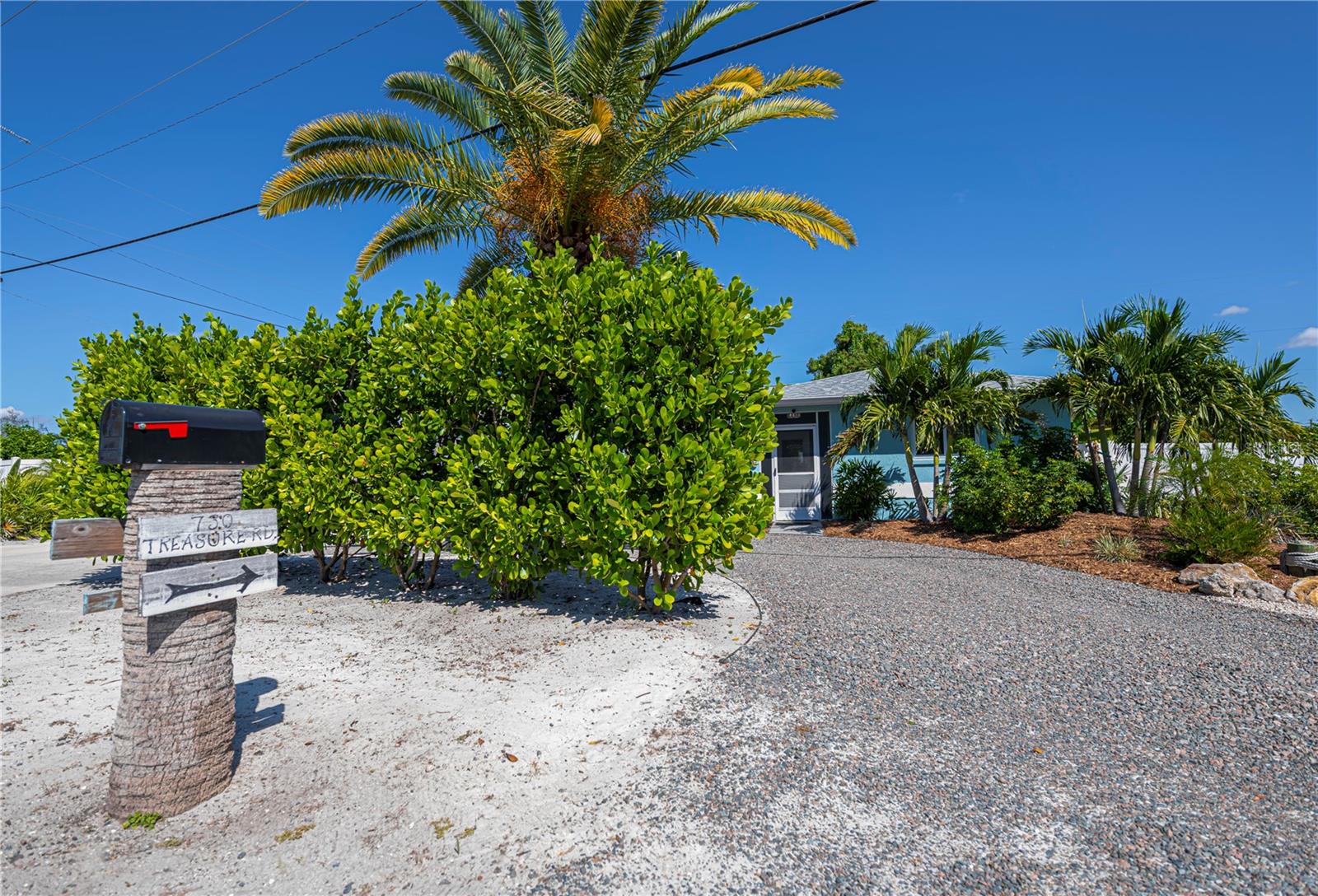 Image 64 of 72 For 730 Treasure Road