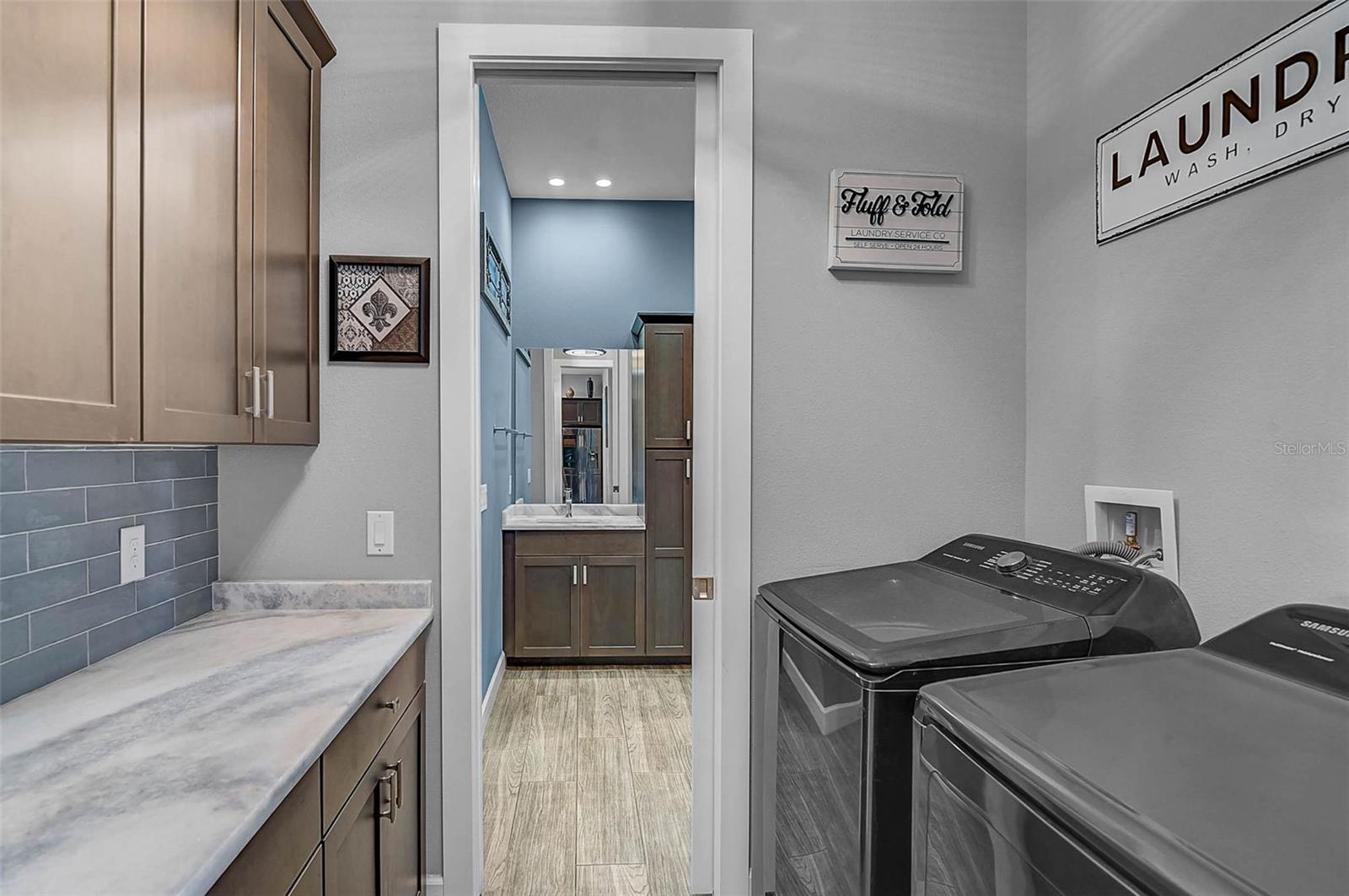 Image 22 of 59 For 2647 Carmela Avenue