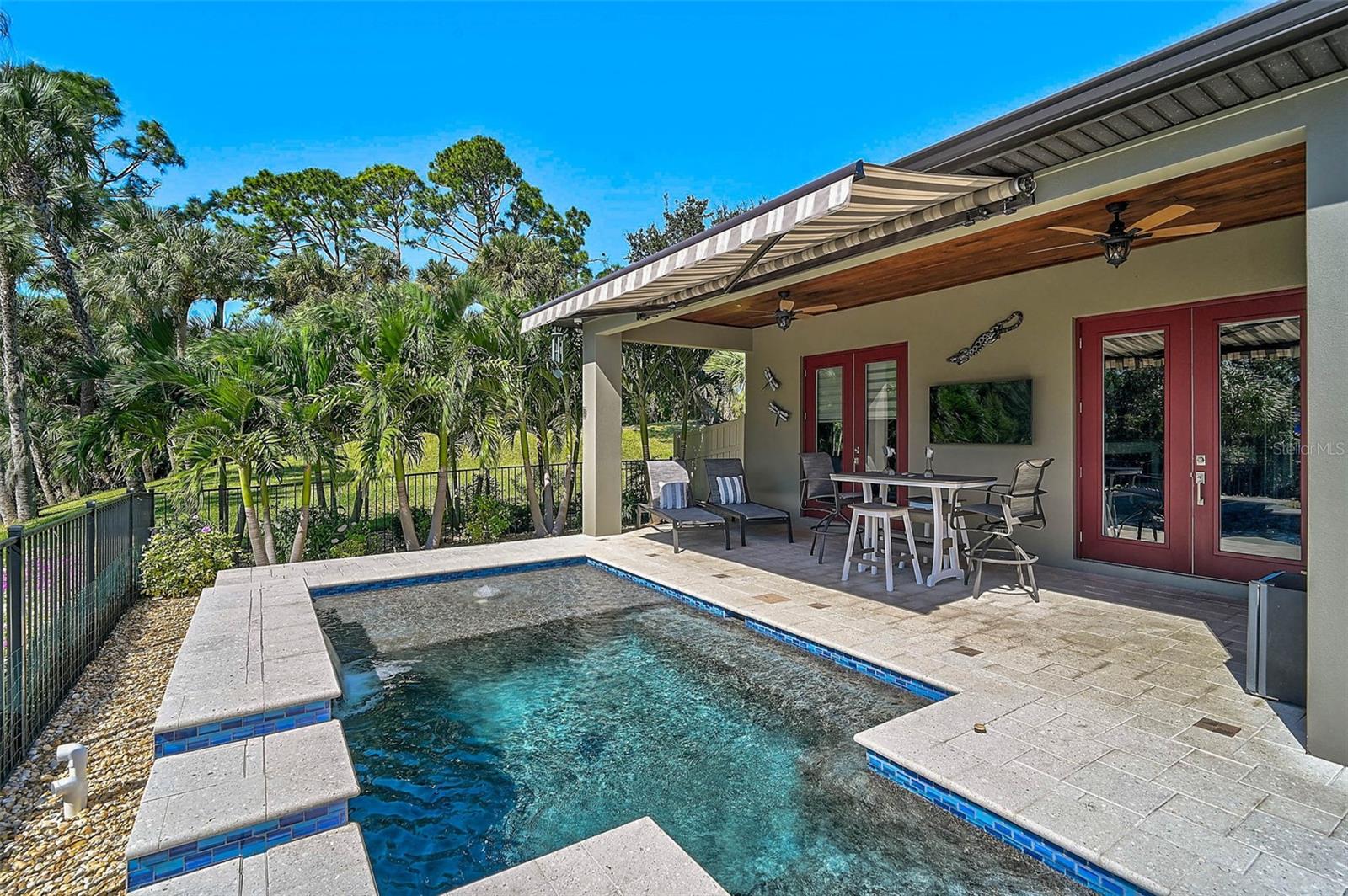 Image 37 of 59 For 2647 Carmela Avenue