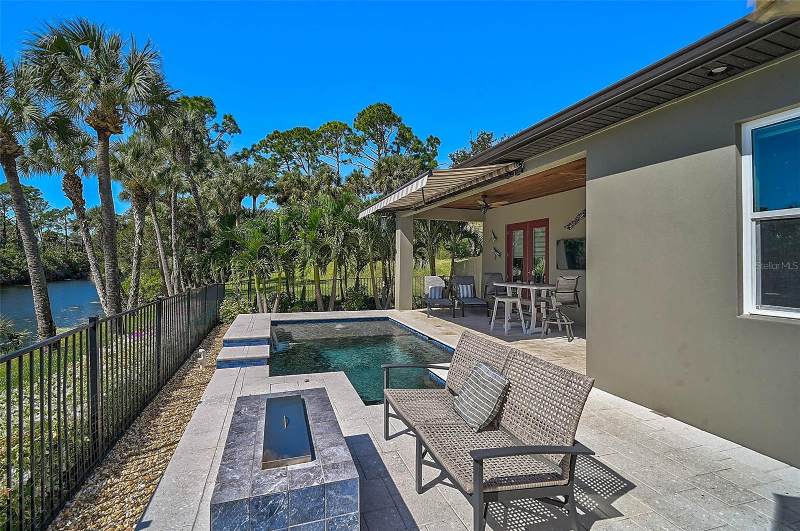 Image 38 of 59 For 2647 Carmela Avenue