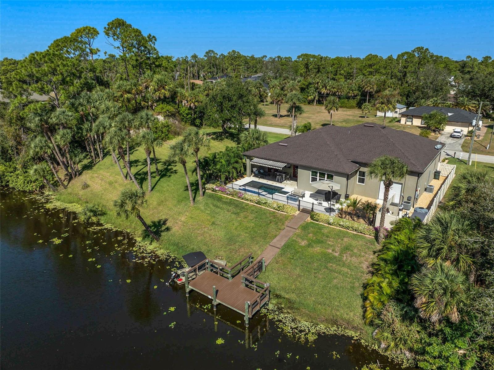 Image 48 of 59 For 2647 Carmela Avenue