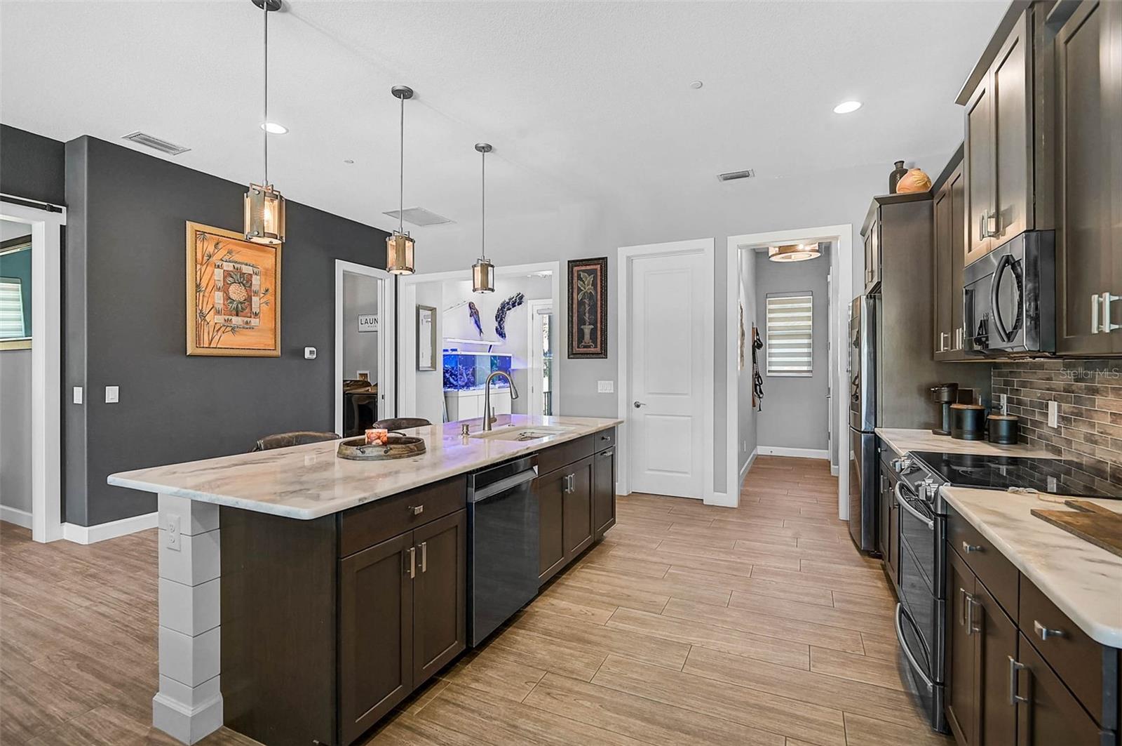 Image 9 of 59 For 2647 Carmela Avenue