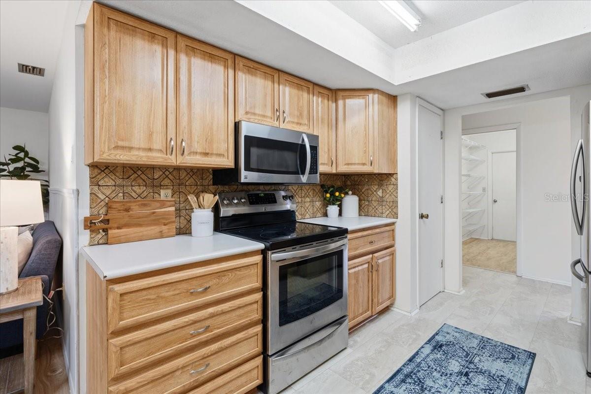 Image 22 of 68 For 5856 Denison Drive