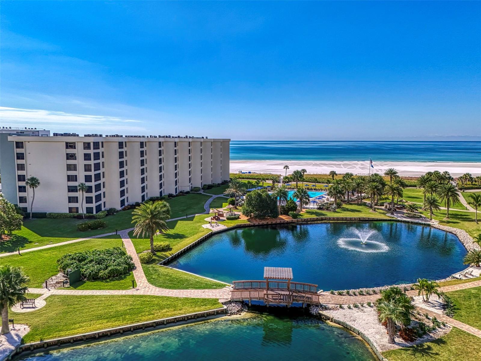 Image 66 of 74 For 5790 Midnight Pass Road 209