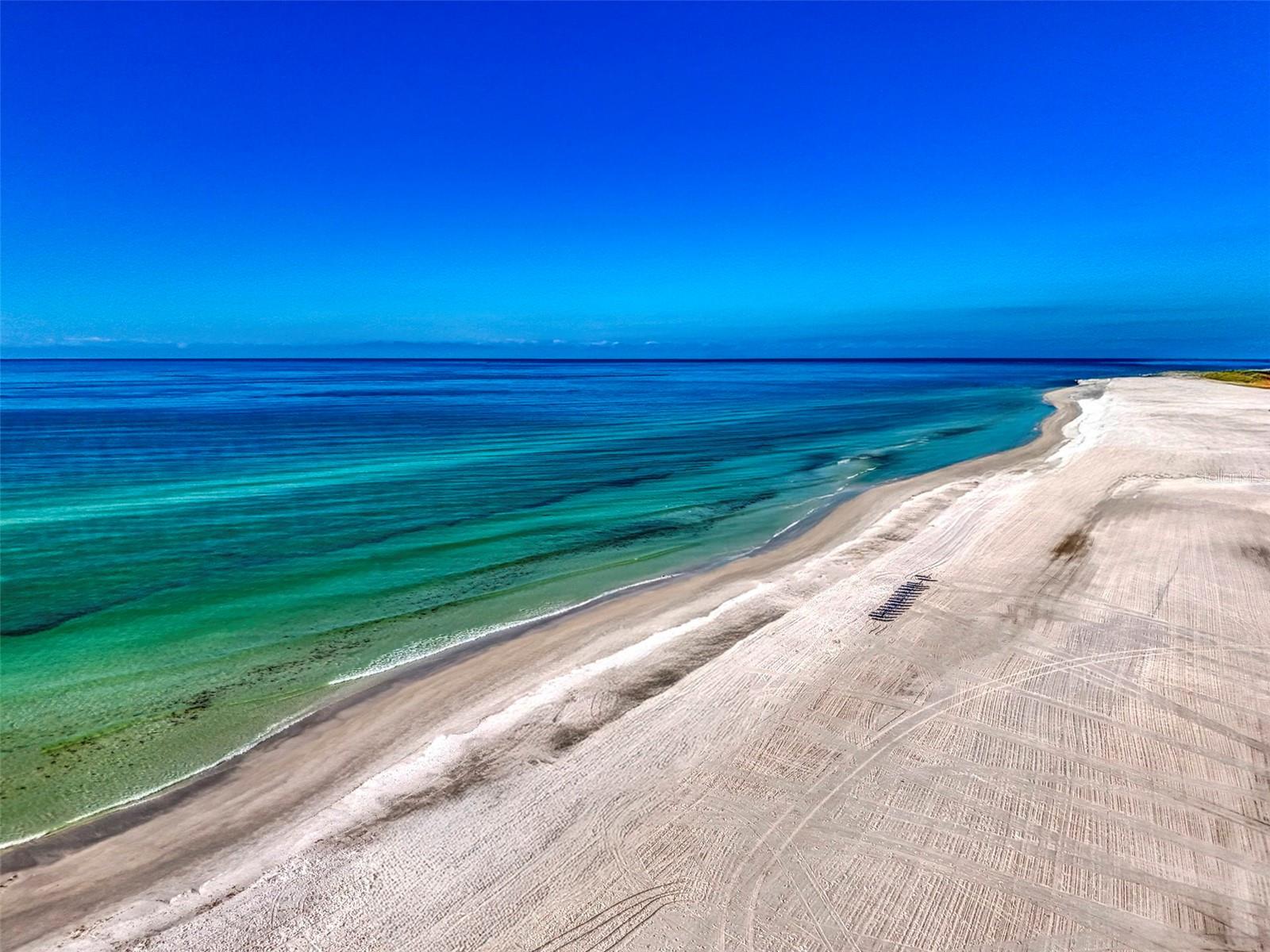 Image 73 of 74 For 5790 Midnight Pass Road 209