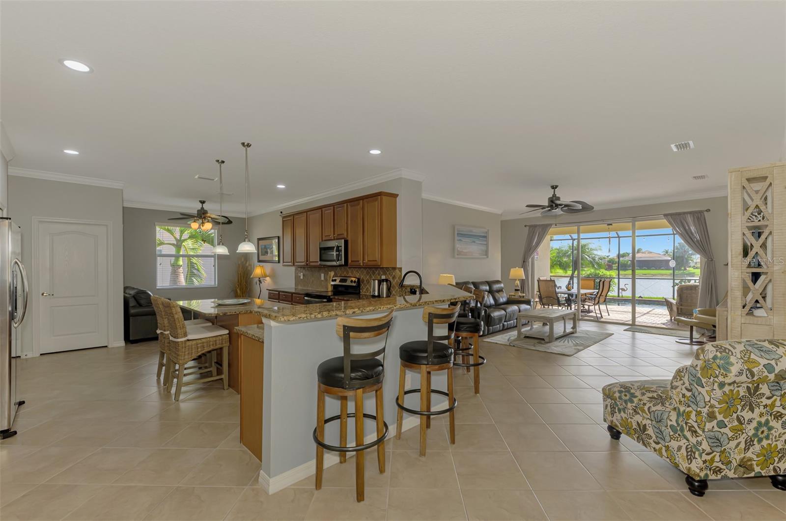 Image 14 of 98 For 1979 Mesic Hammock Way