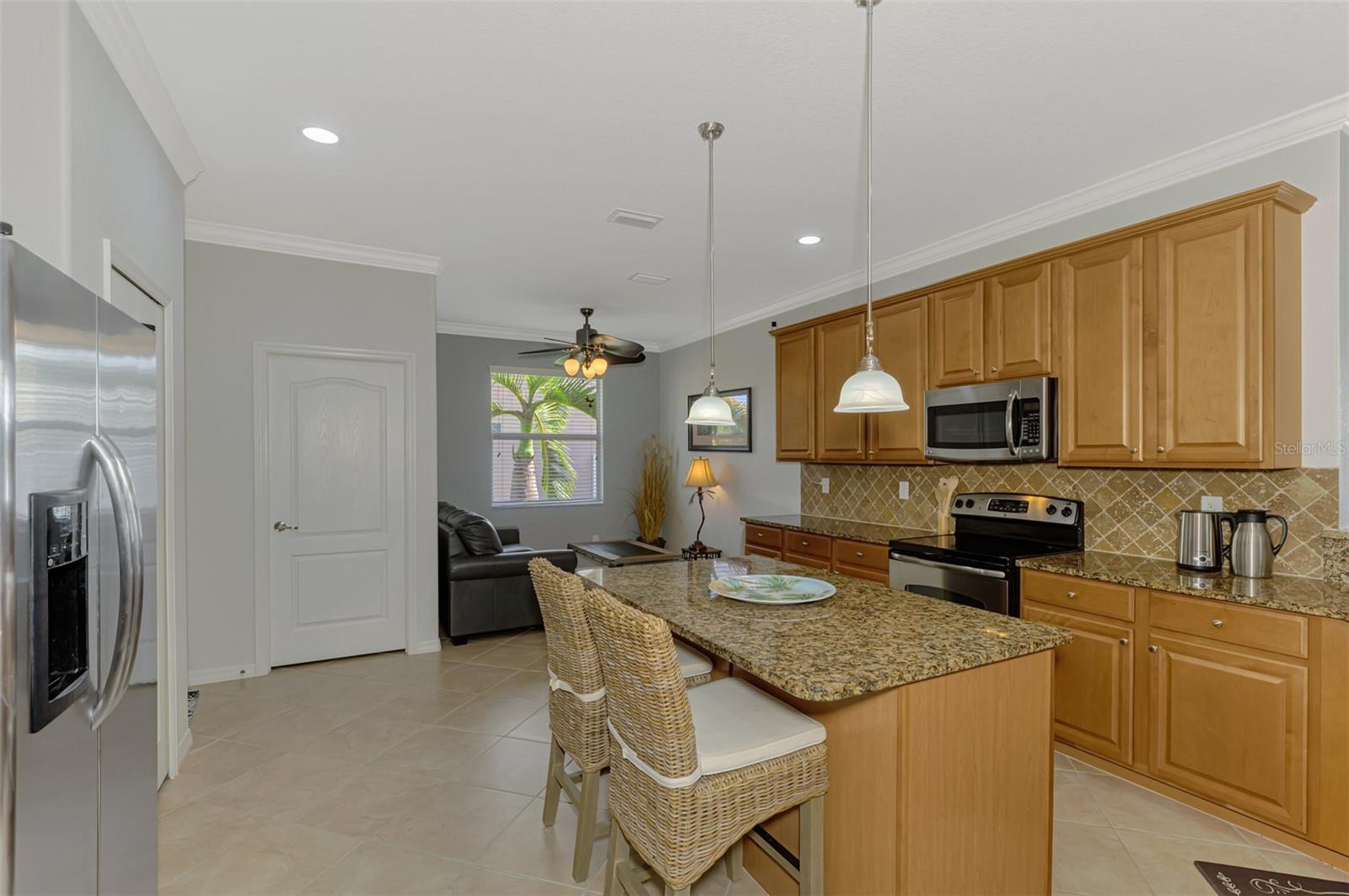 Image 18 of 98 For 1979 Mesic Hammock Way