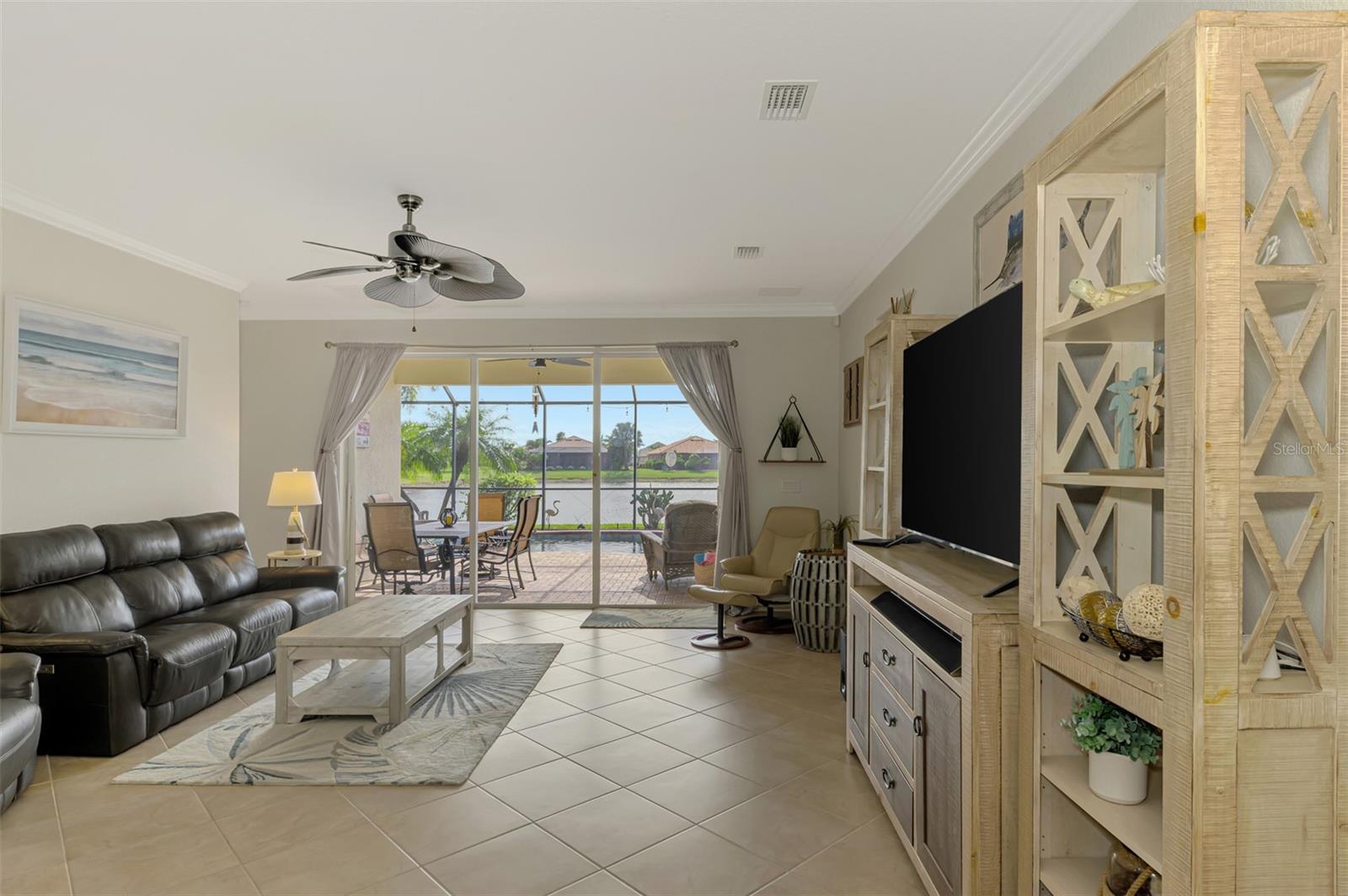 Image 32 of 98 For 1979 Mesic Hammock Way