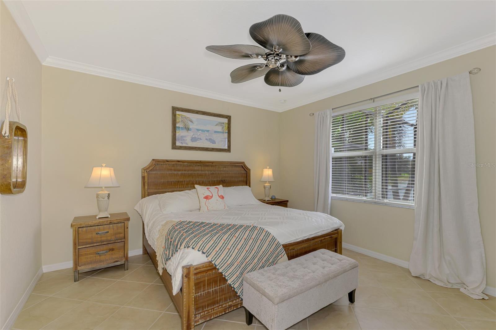 Image 36 of 98 For 1979 Mesic Hammock Way