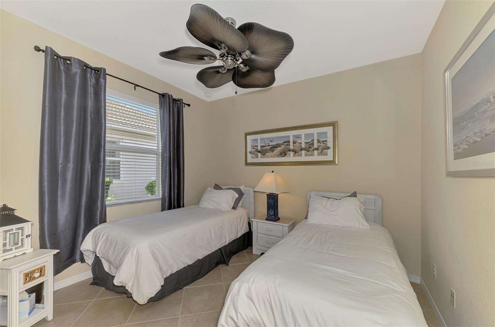 Image 44 of 98 For 1979 Mesic Hammock Way