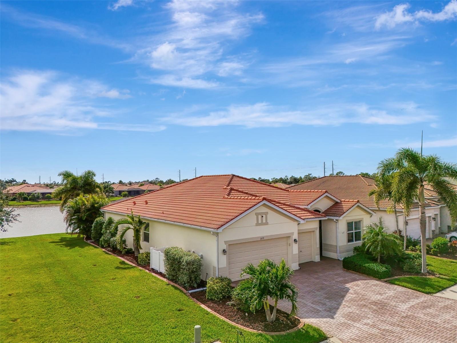 Image 5 of 98 For 1979 Mesic Hammock Way