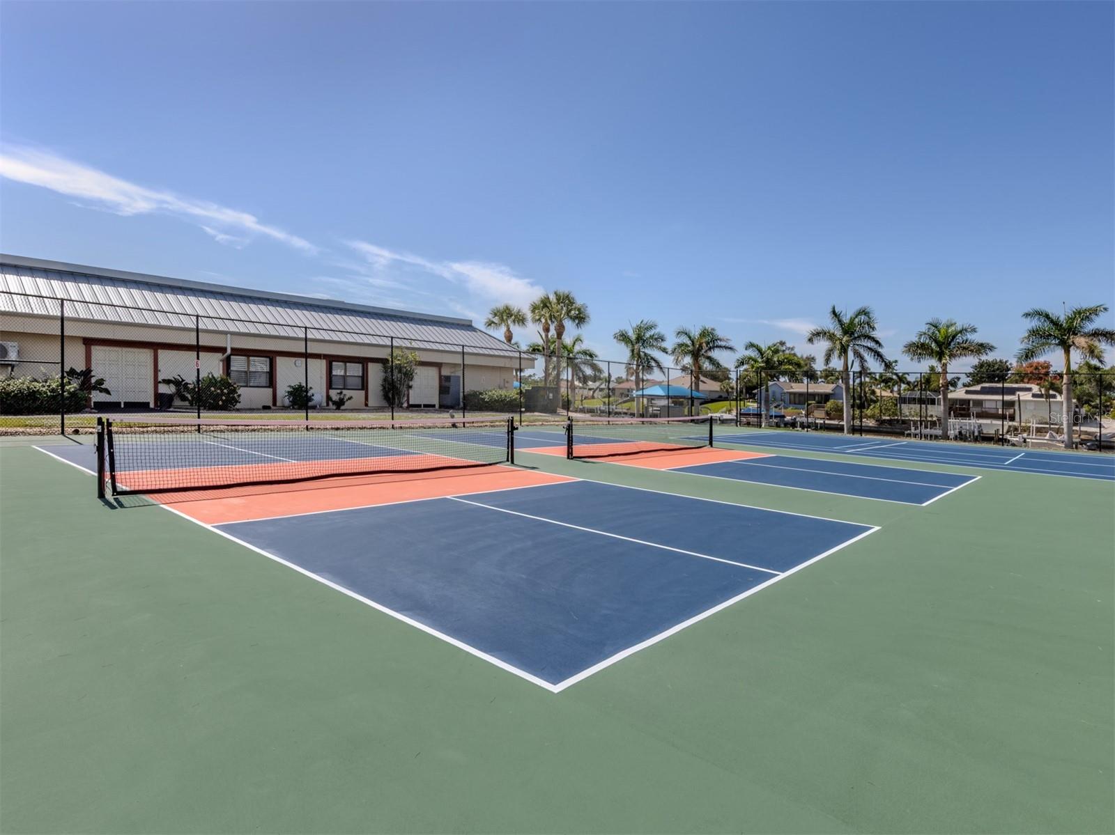 Image 45 of 68 For 5 Esplanade Street