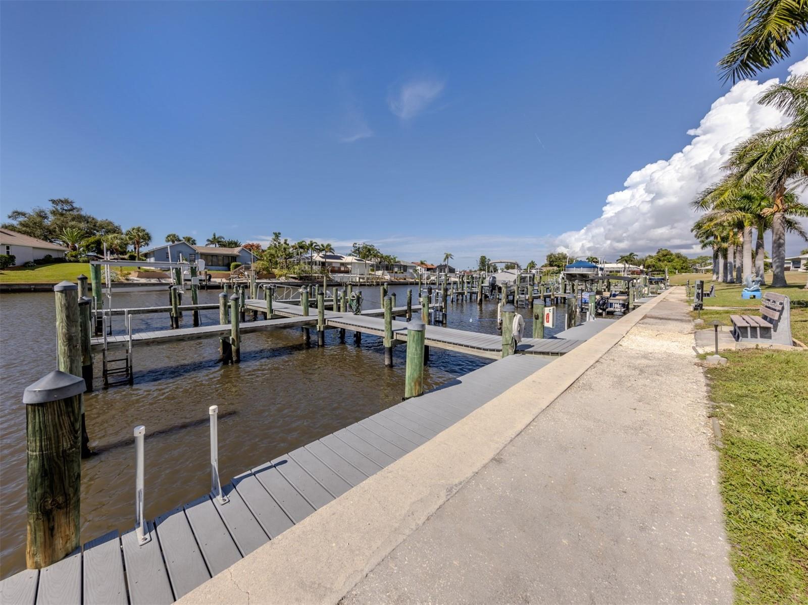 Image 49 of 68 For 5 Esplanade Street