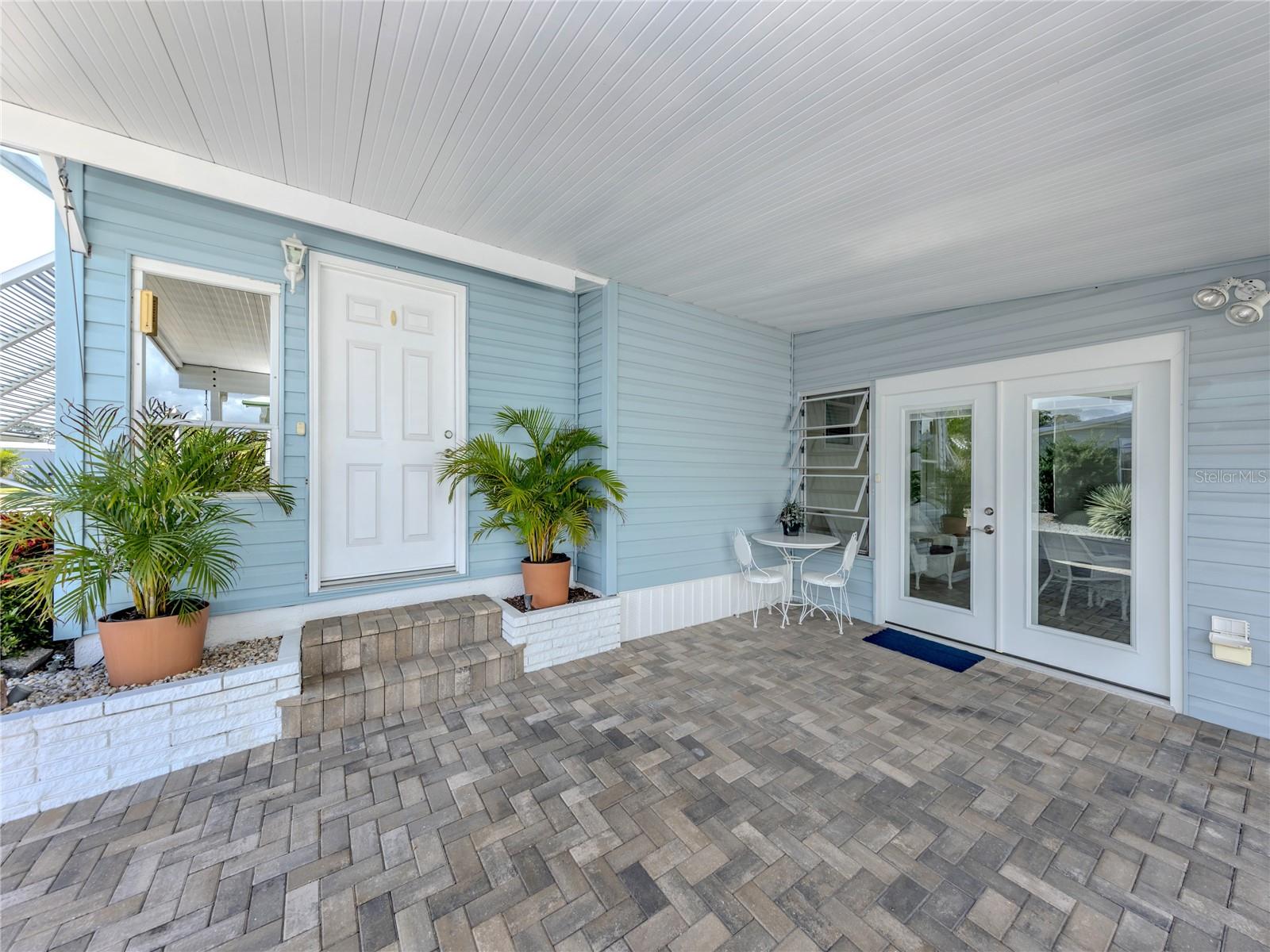 Image 5 of 68 For 5 Esplanade Street