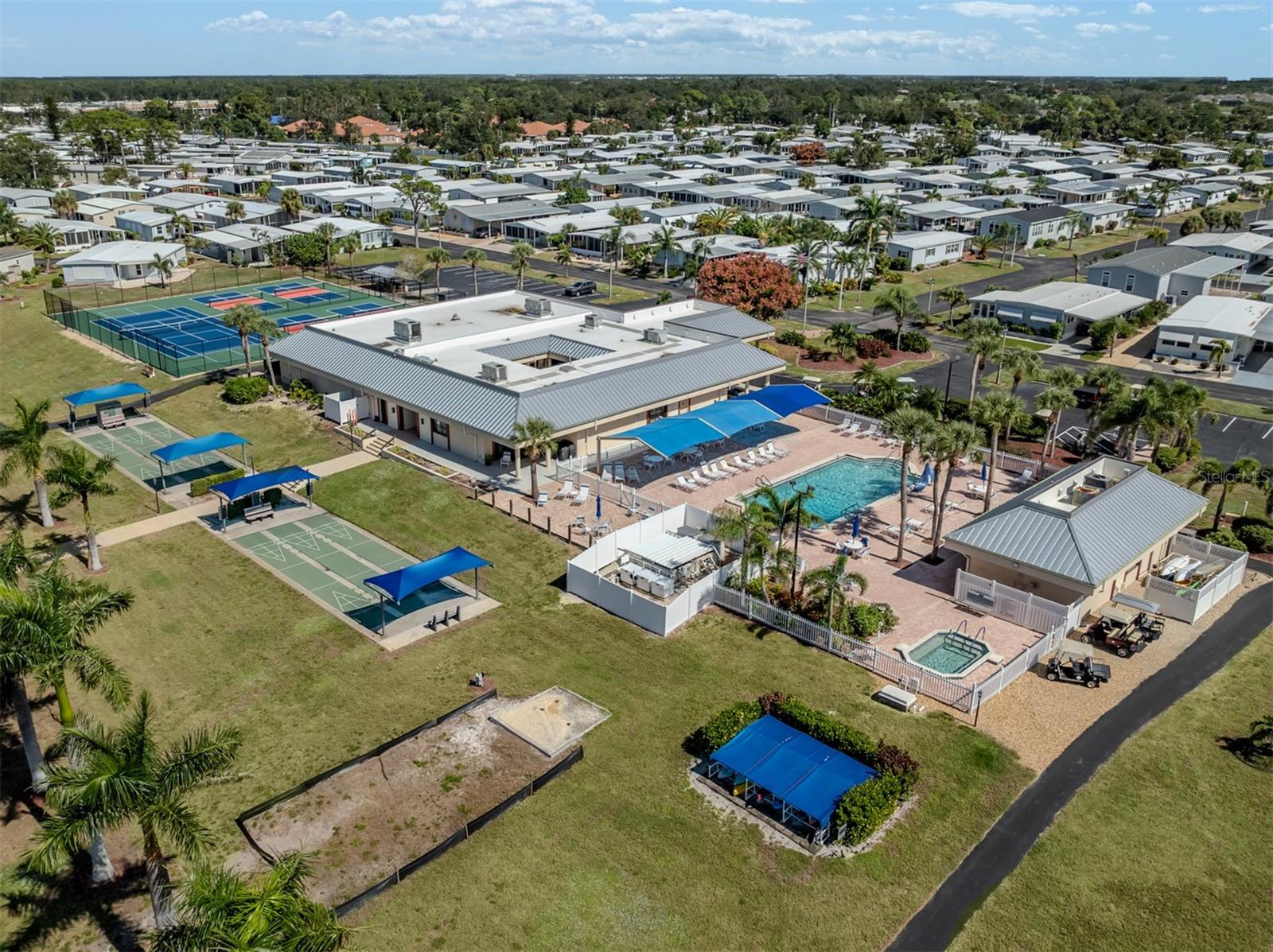 Image 53 of 68 For 5 Esplanade Street