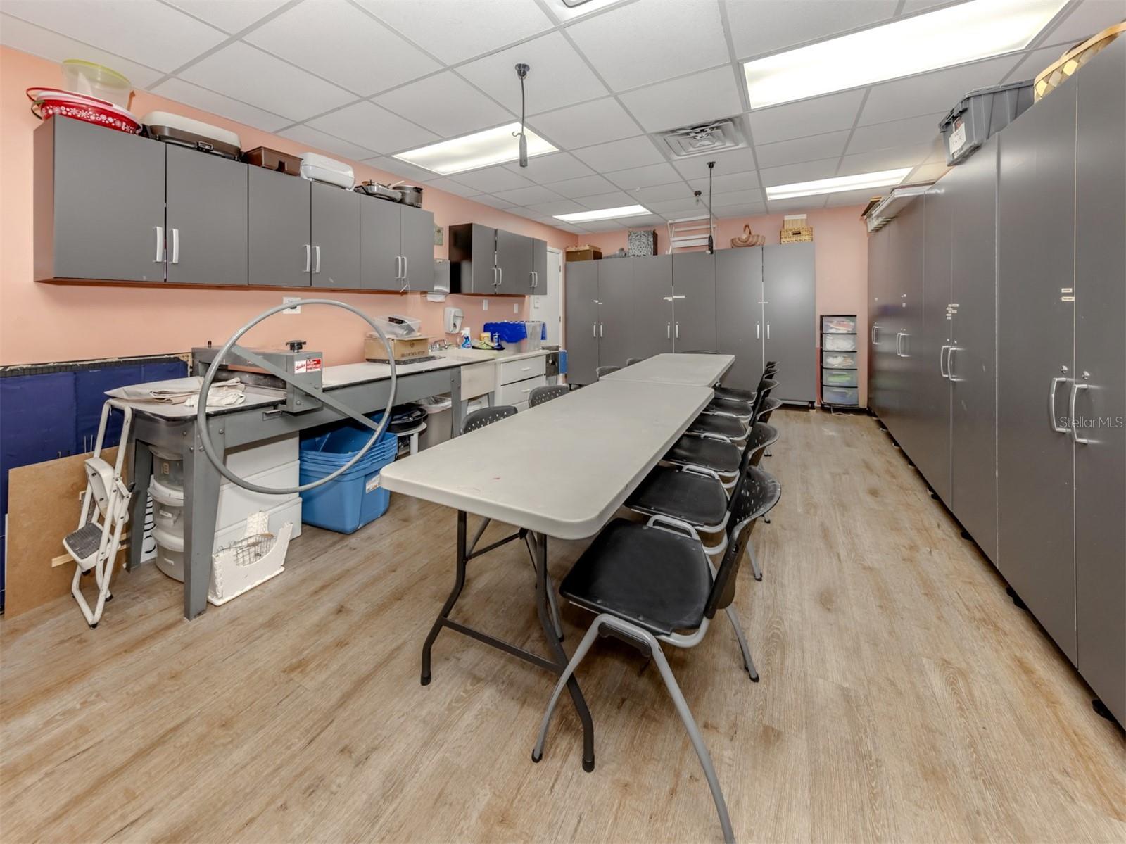 Image 61 of 68 For 5 Esplanade Street