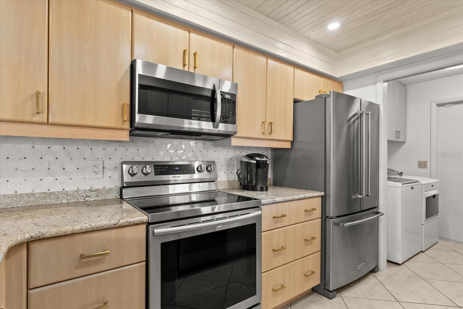 Image 15 of 55 For 367 Englewood Isles Parkway 4