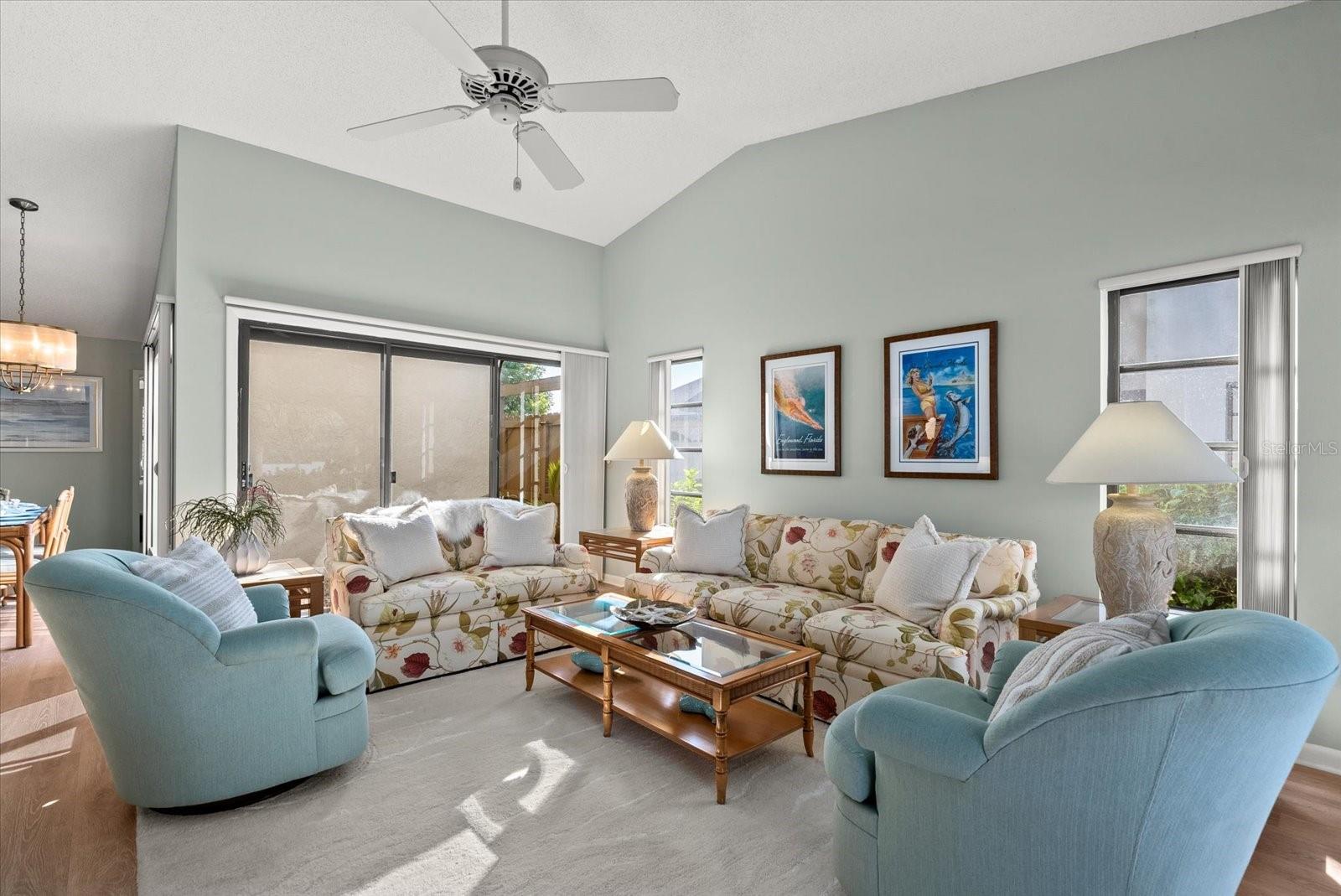 Image 27 of 55 For 367 Englewood Isles Parkway 4