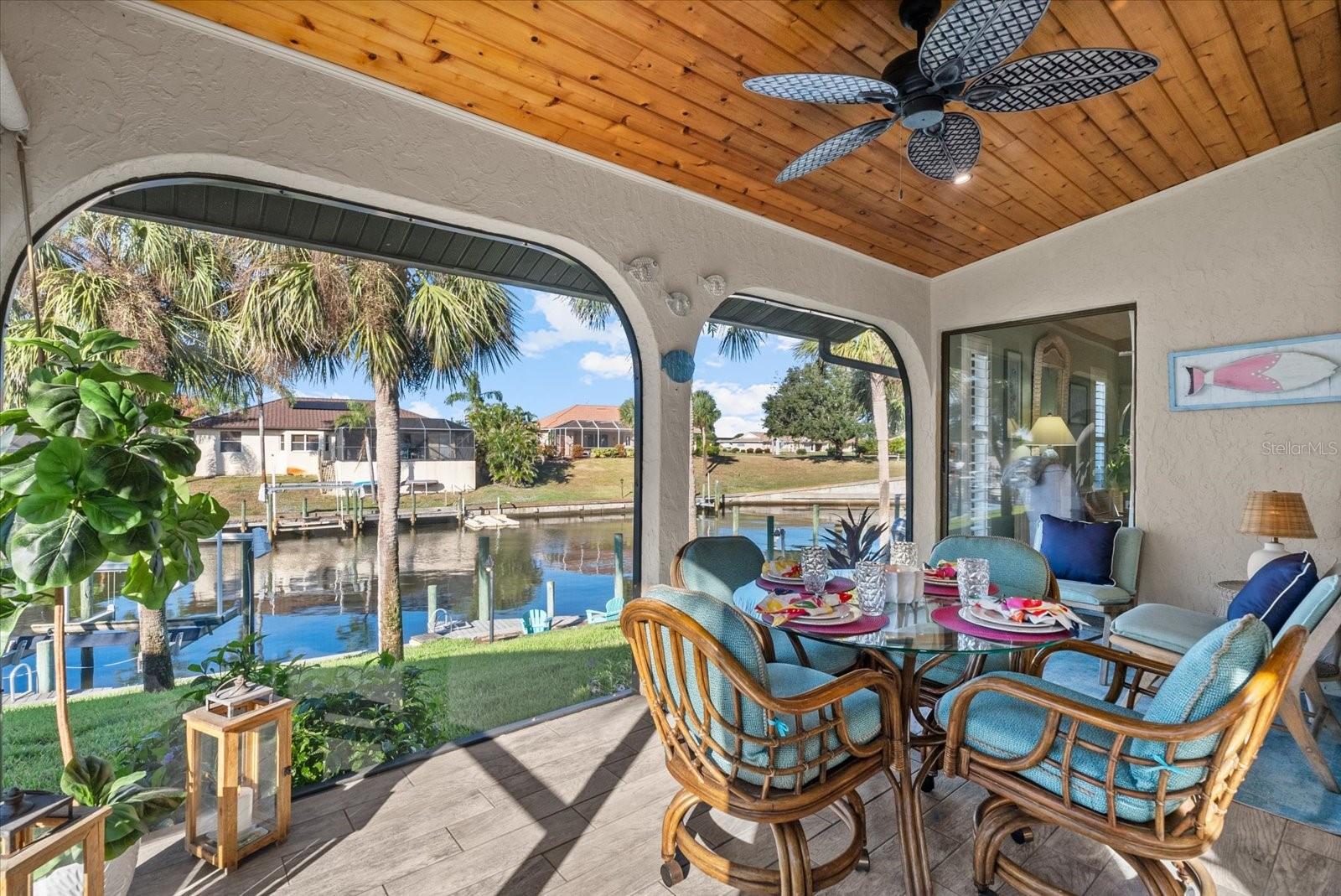 Image 5 of 55 For 367 Englewood Isles Parkway 4