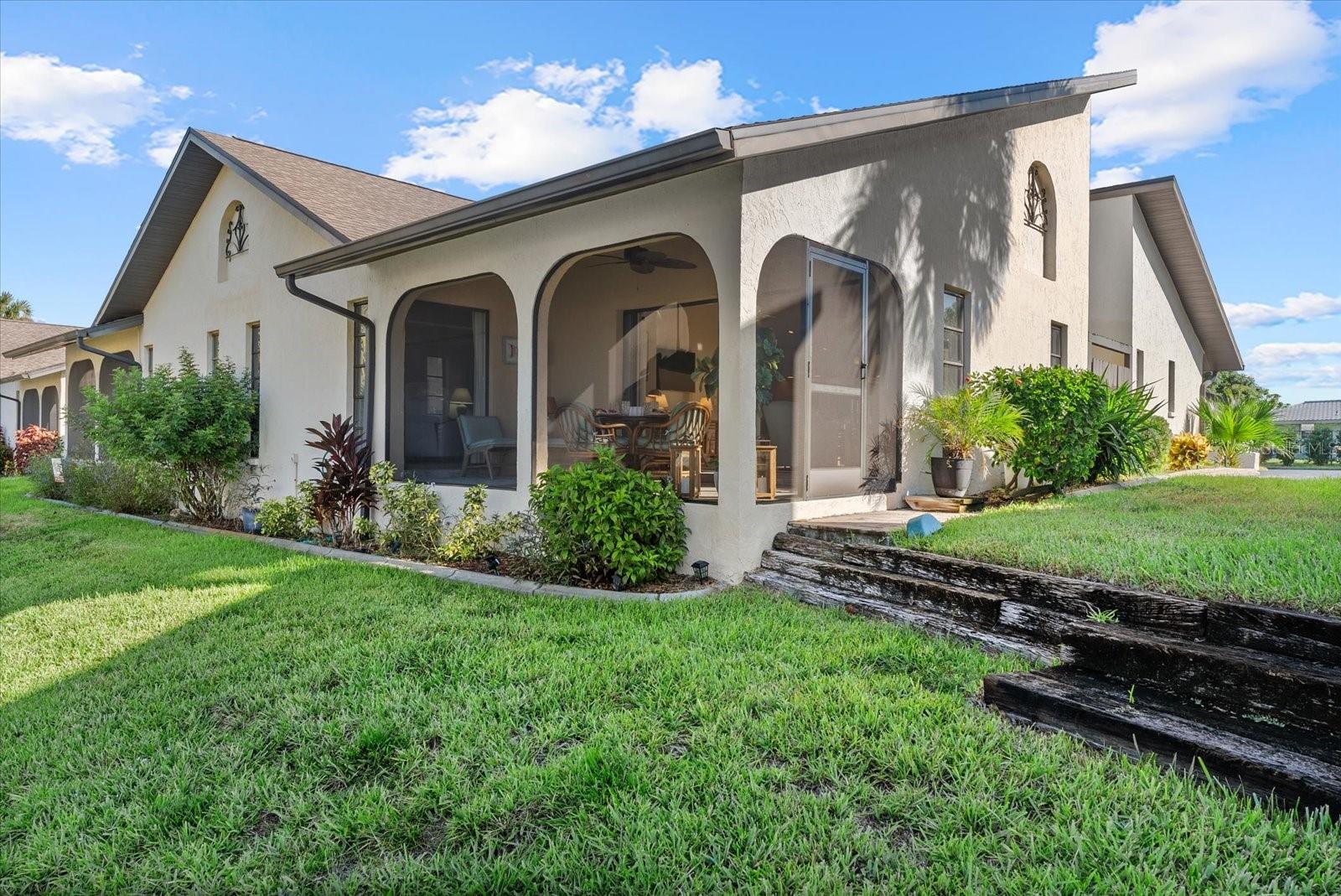 Image 7 of 55 For 367 Englewood Isles Parkway 4