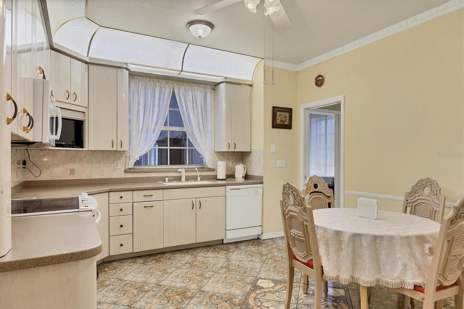 Image 21 of 72 For 12209 Cotorro Avenue