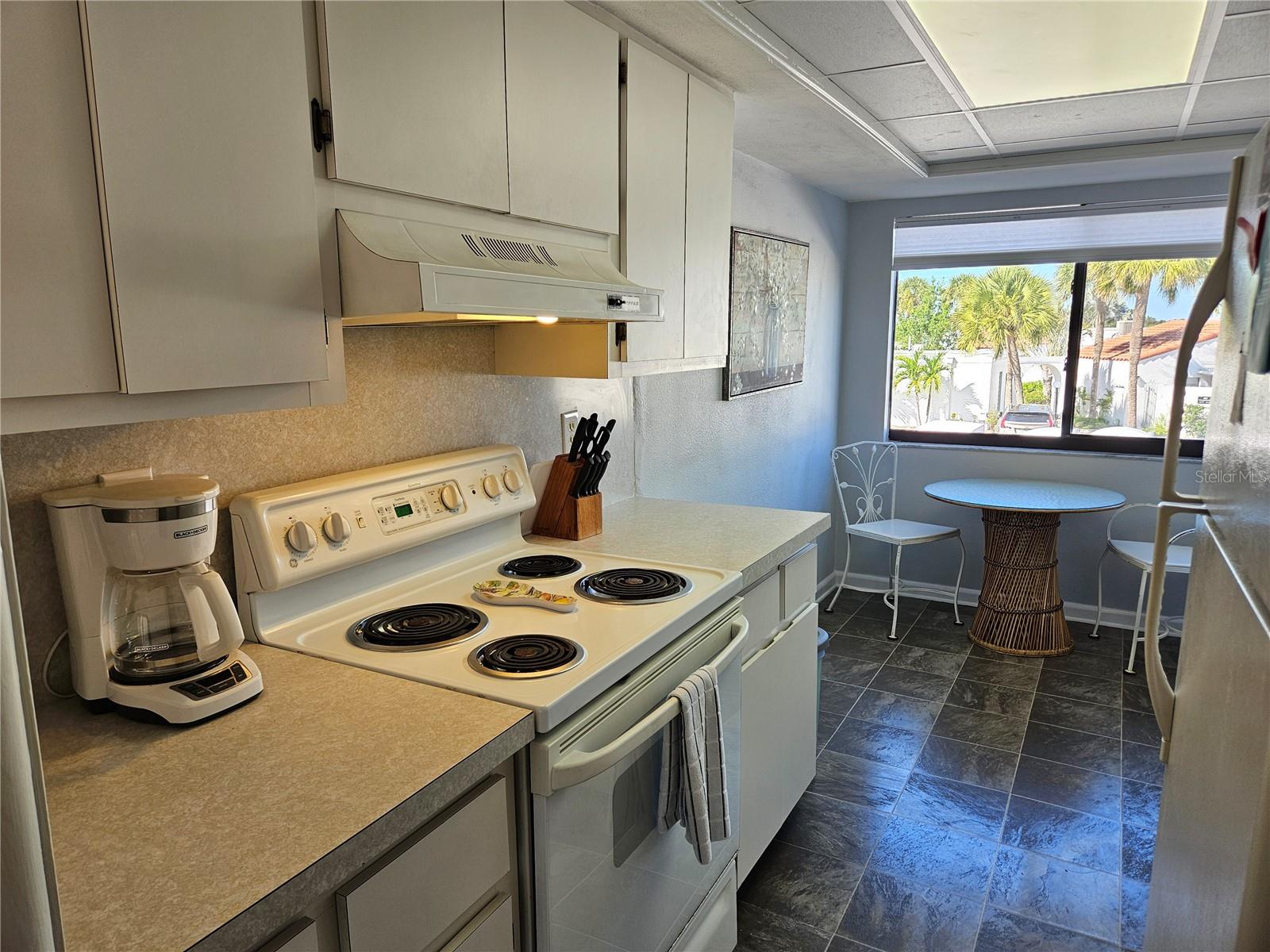 Image 24 of 45 For 1555 Tarpon Center Drive 107