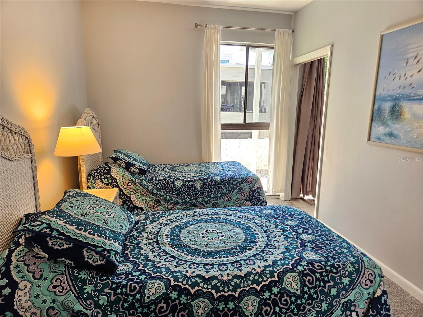 Image 35 of 45 For 1555 Tarpon Center Drive 107