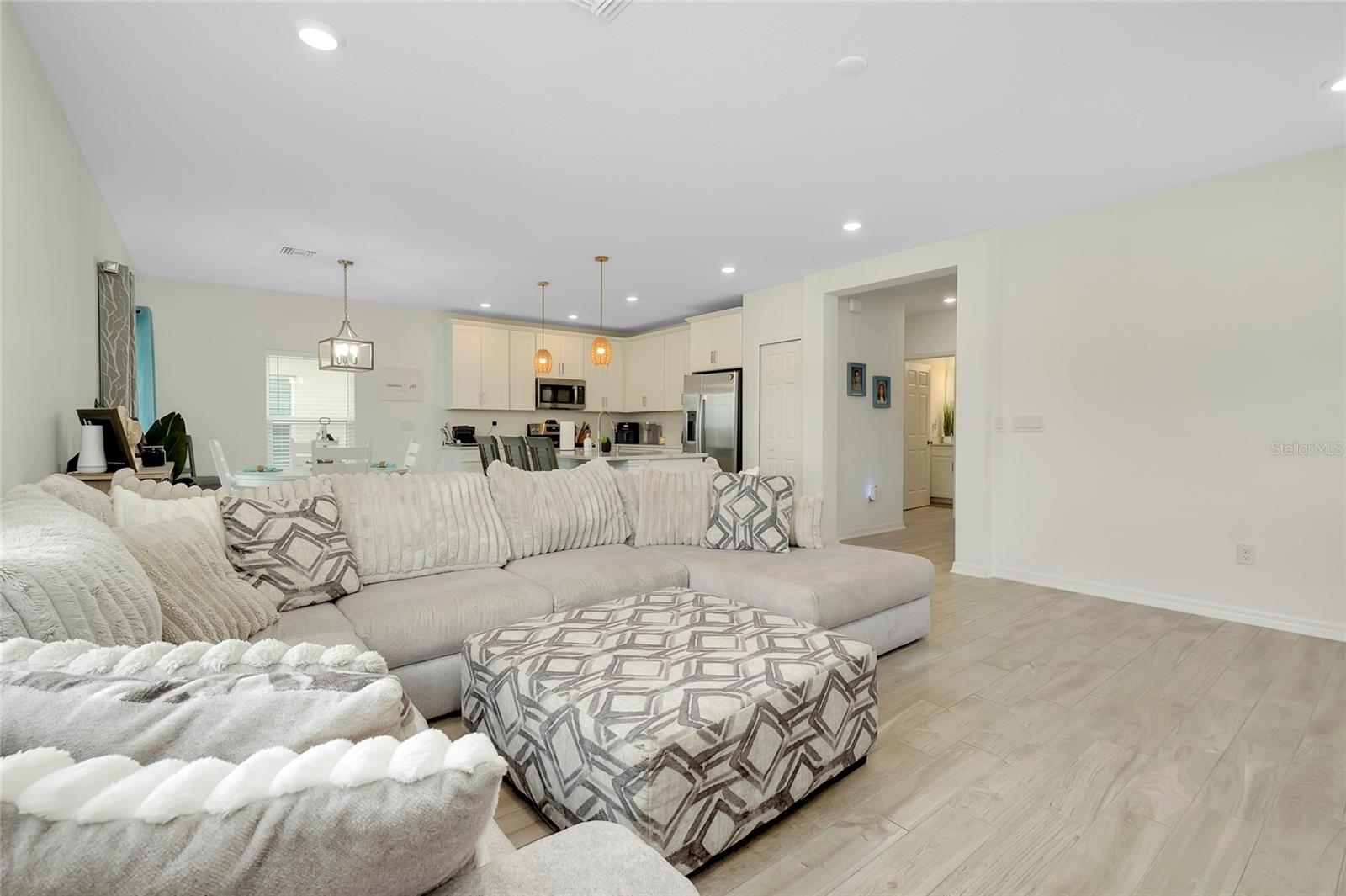 Image 4 of 27 For 1920 Sunset Preserve Way