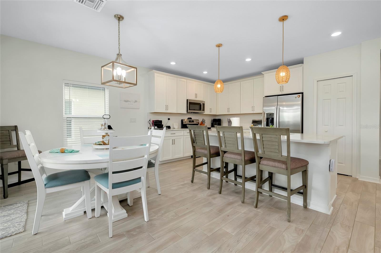 Image 7 of 27 For 1920 Sunset Preserve Way