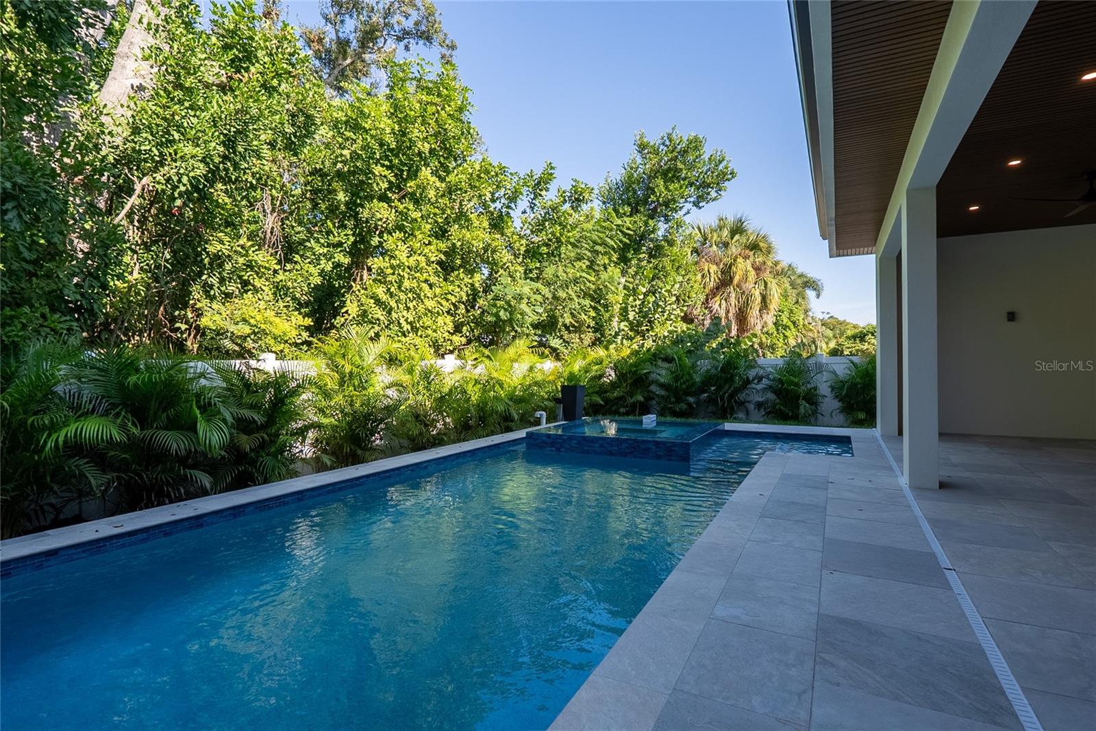 Image 26 of 30 For 2413 Clematis Street