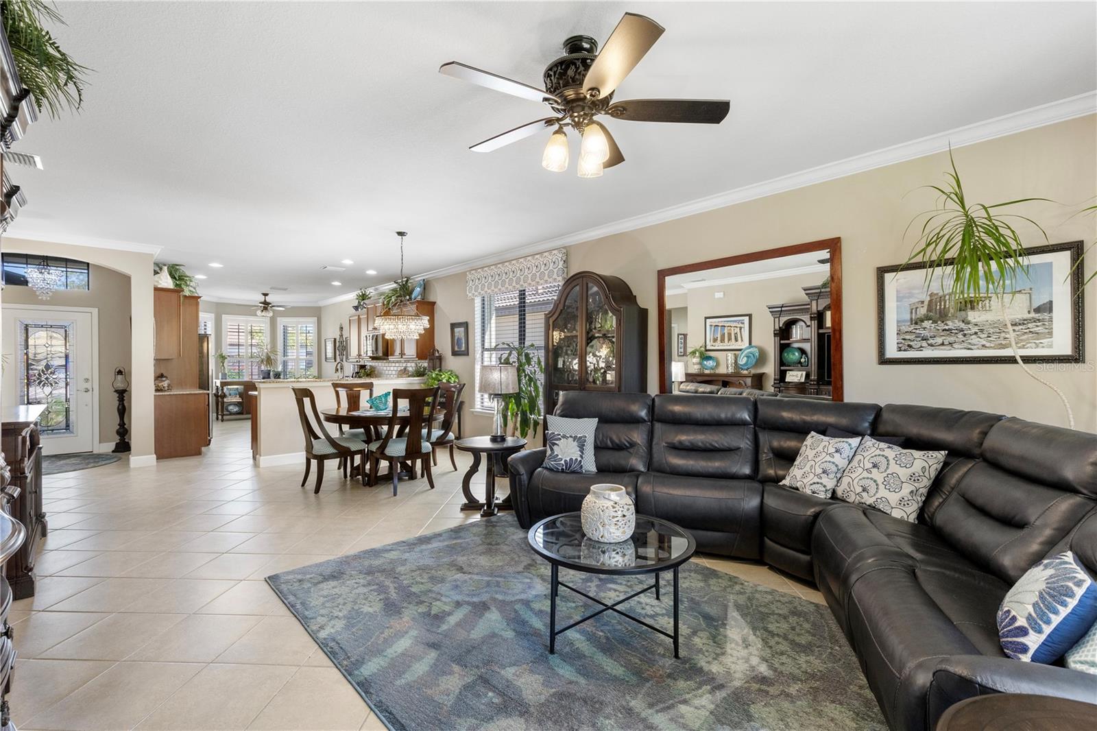 Image 14 of 46 For 20479 Pezzana Drive