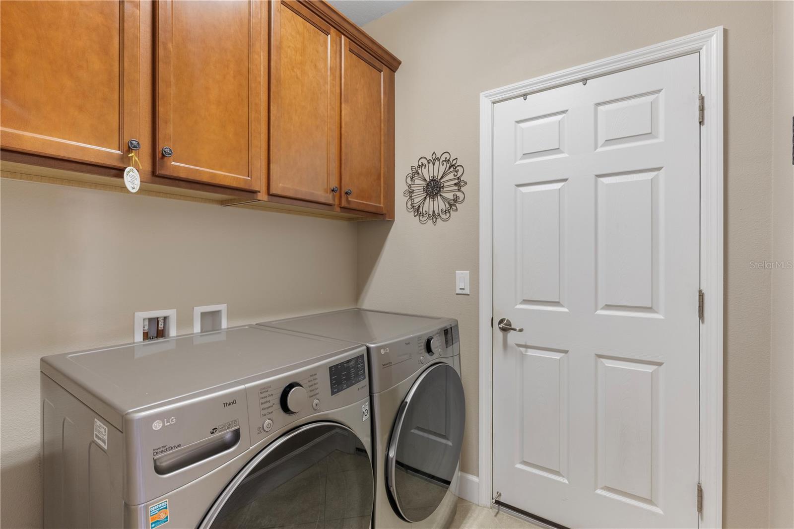 Image 29 of 46 For 20479 Pezzana Drive